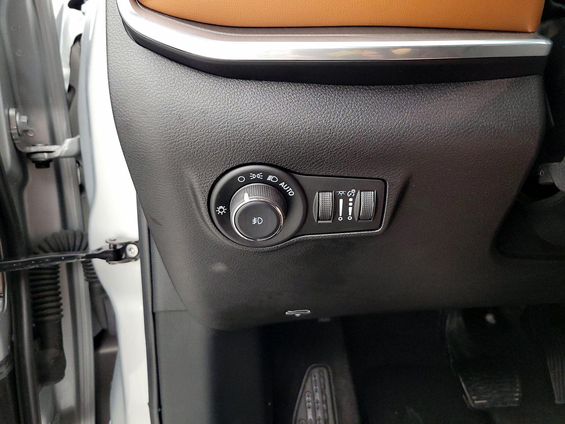 Thumbnail: 2024 Jeep Compass - 13