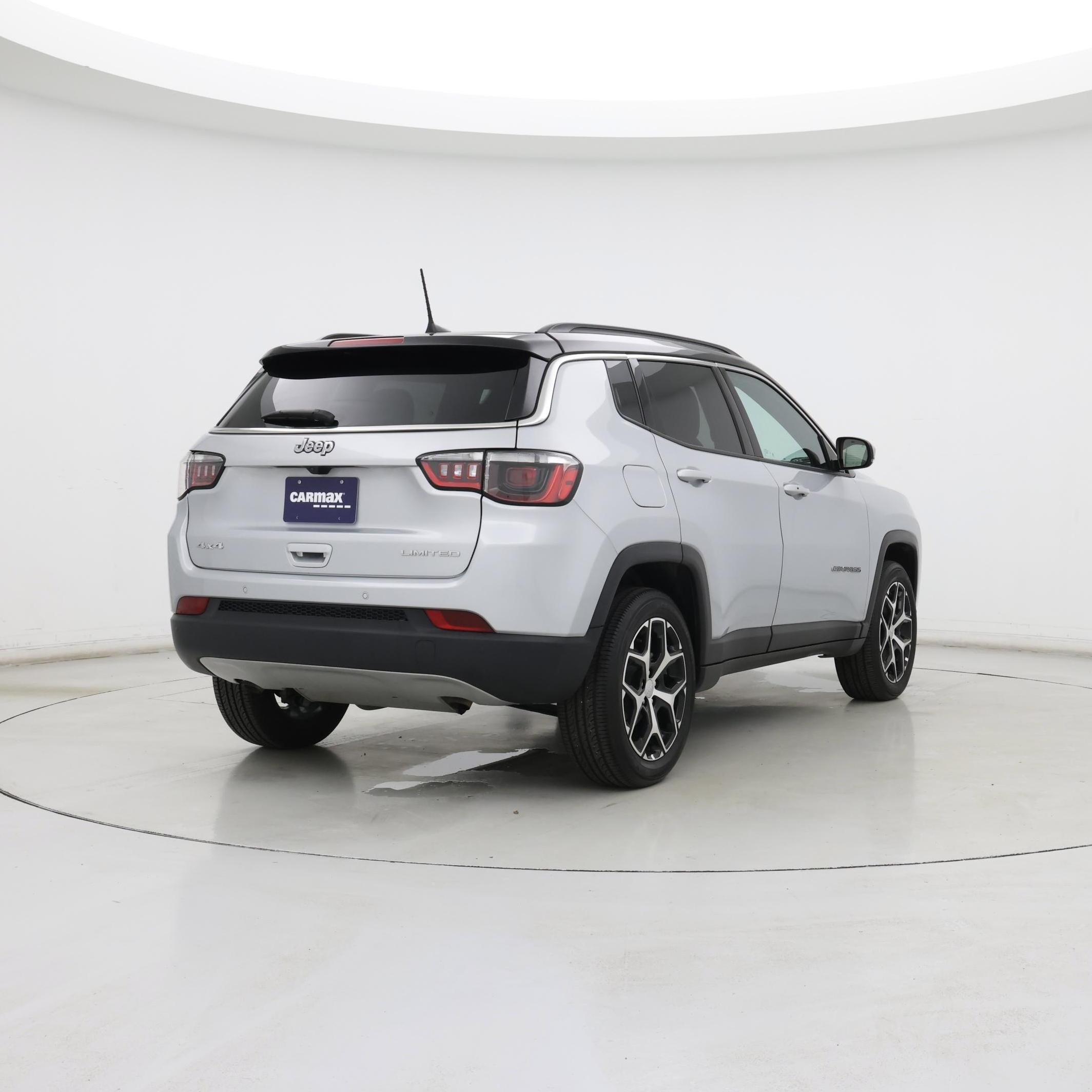 Thumbnail: 2024 Jeep Compass - 8