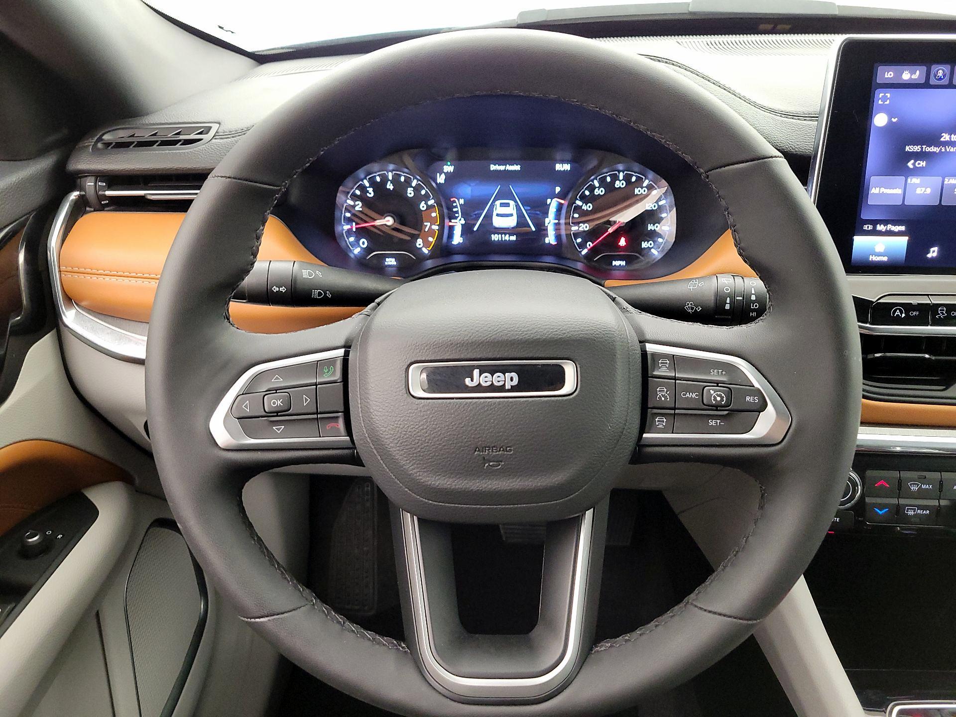 Thumbnail: 2024 Jeep Compass - 10