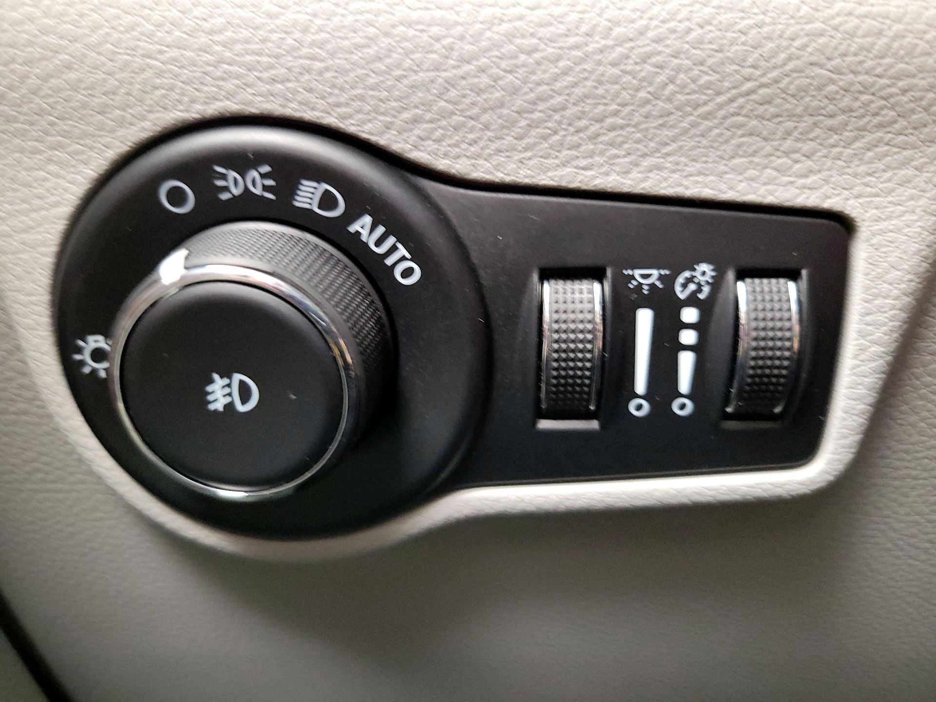 Thumbnail: 2024 Jeep Compass - 13
