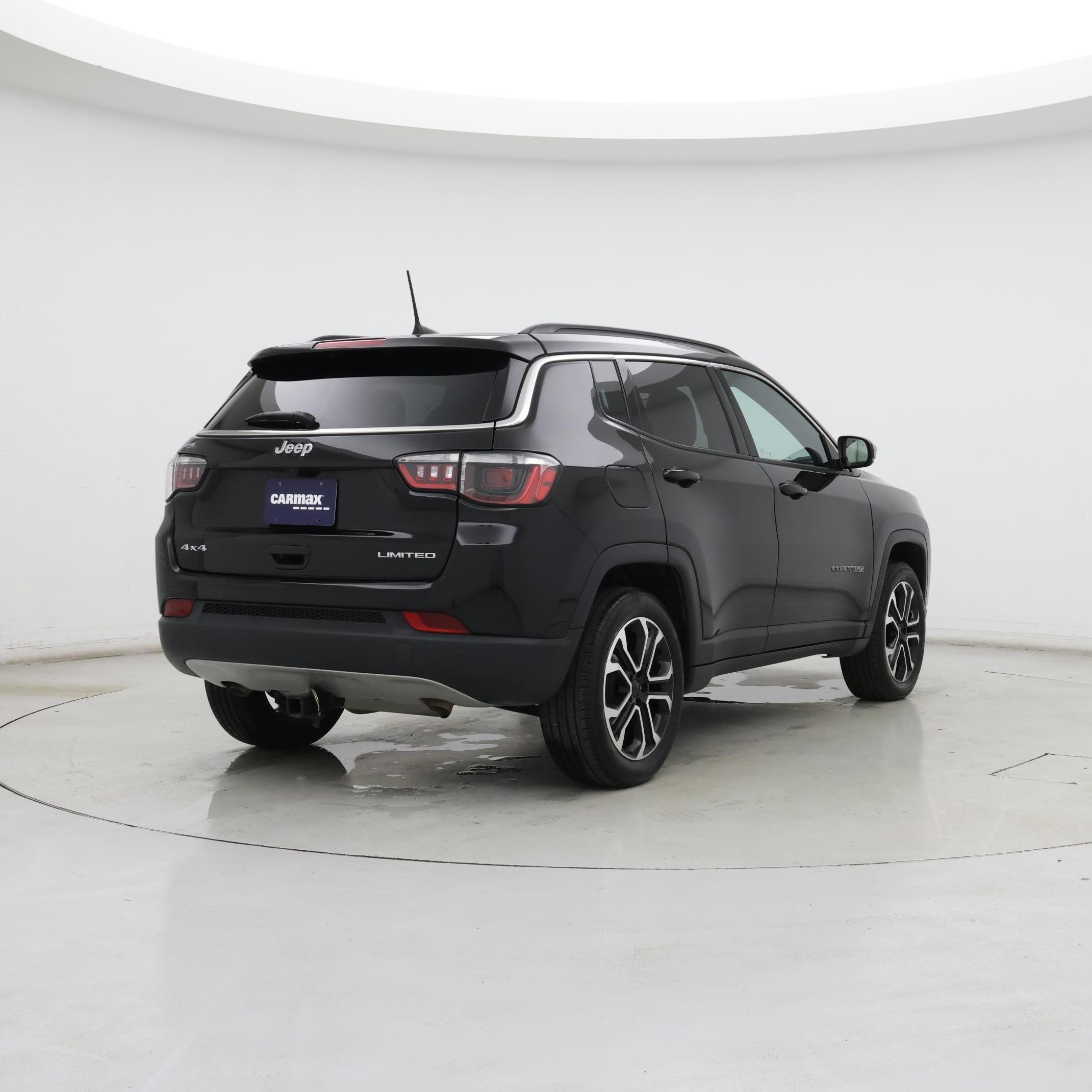 Thumbnail: 2024 Jeep Compass - 8