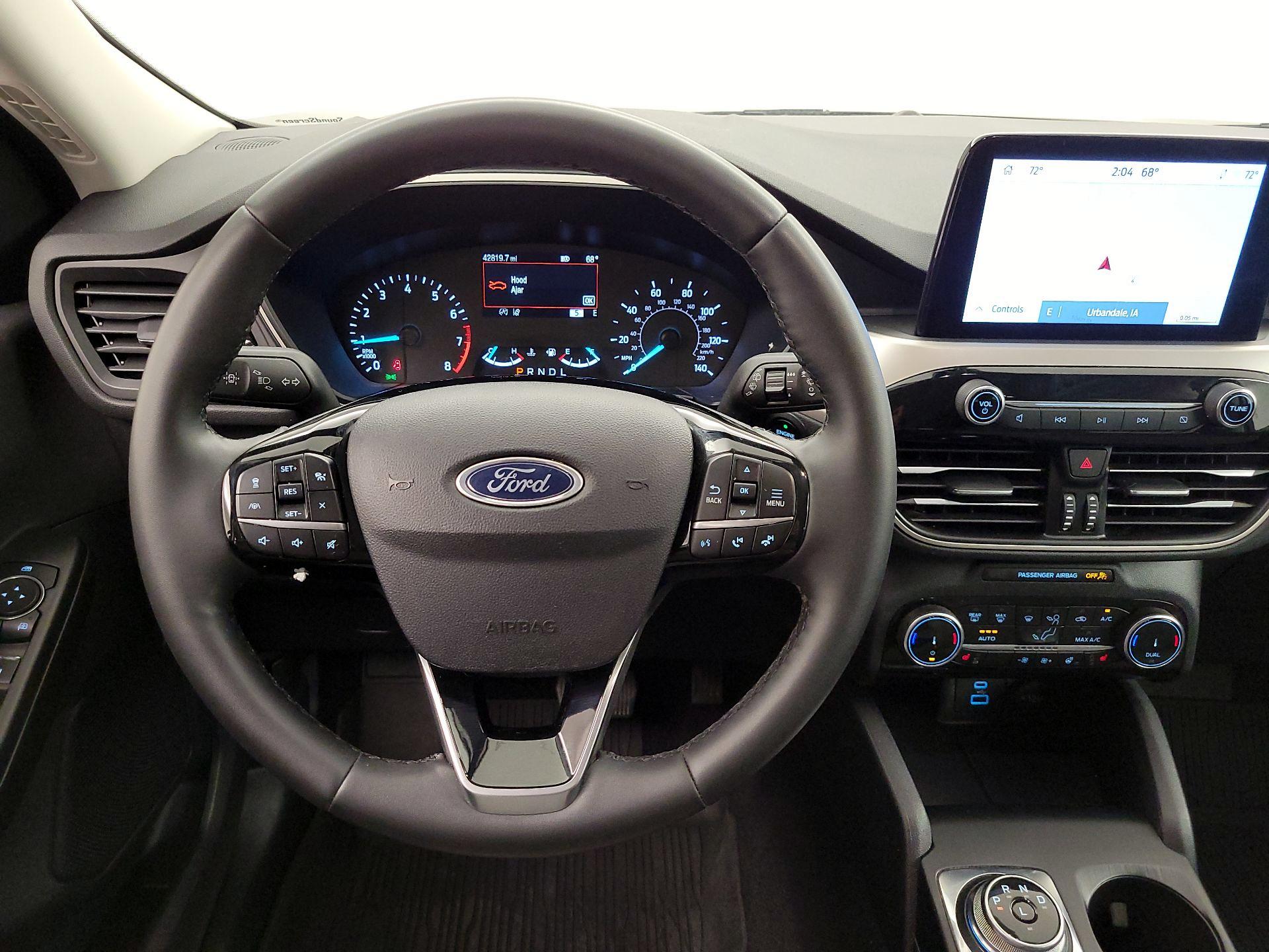 Thumbnail: 2022 Ford Escape - 10