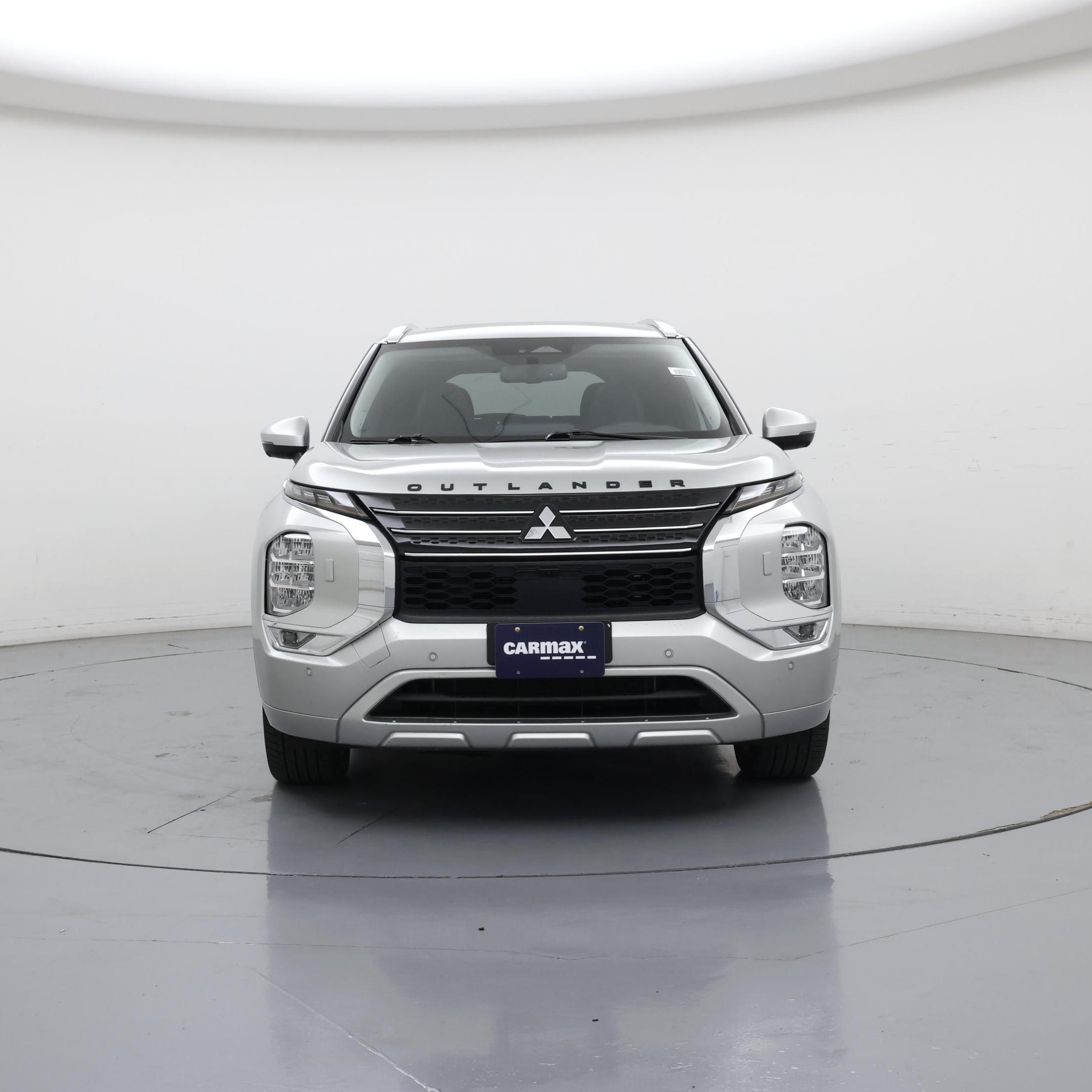 Thumbnail: 2023 Mitsubishi Outlander - 5