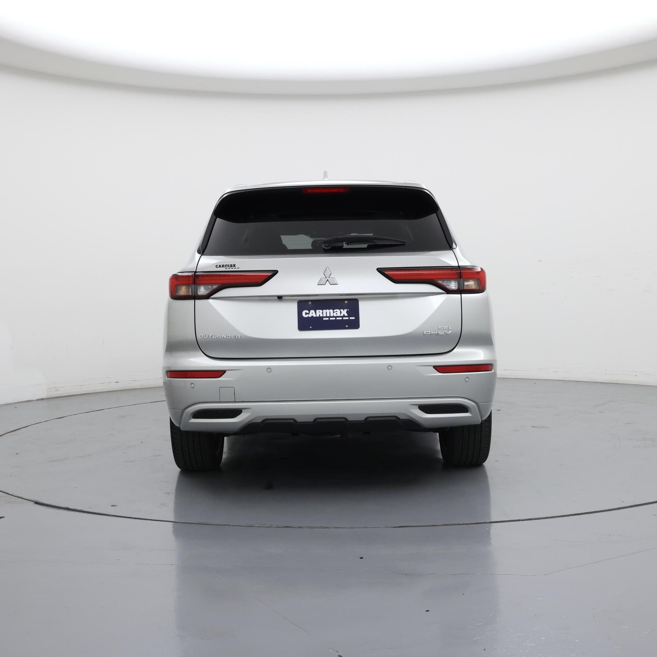Thumbnail: 2023 Mitsubishi Outlander - 6