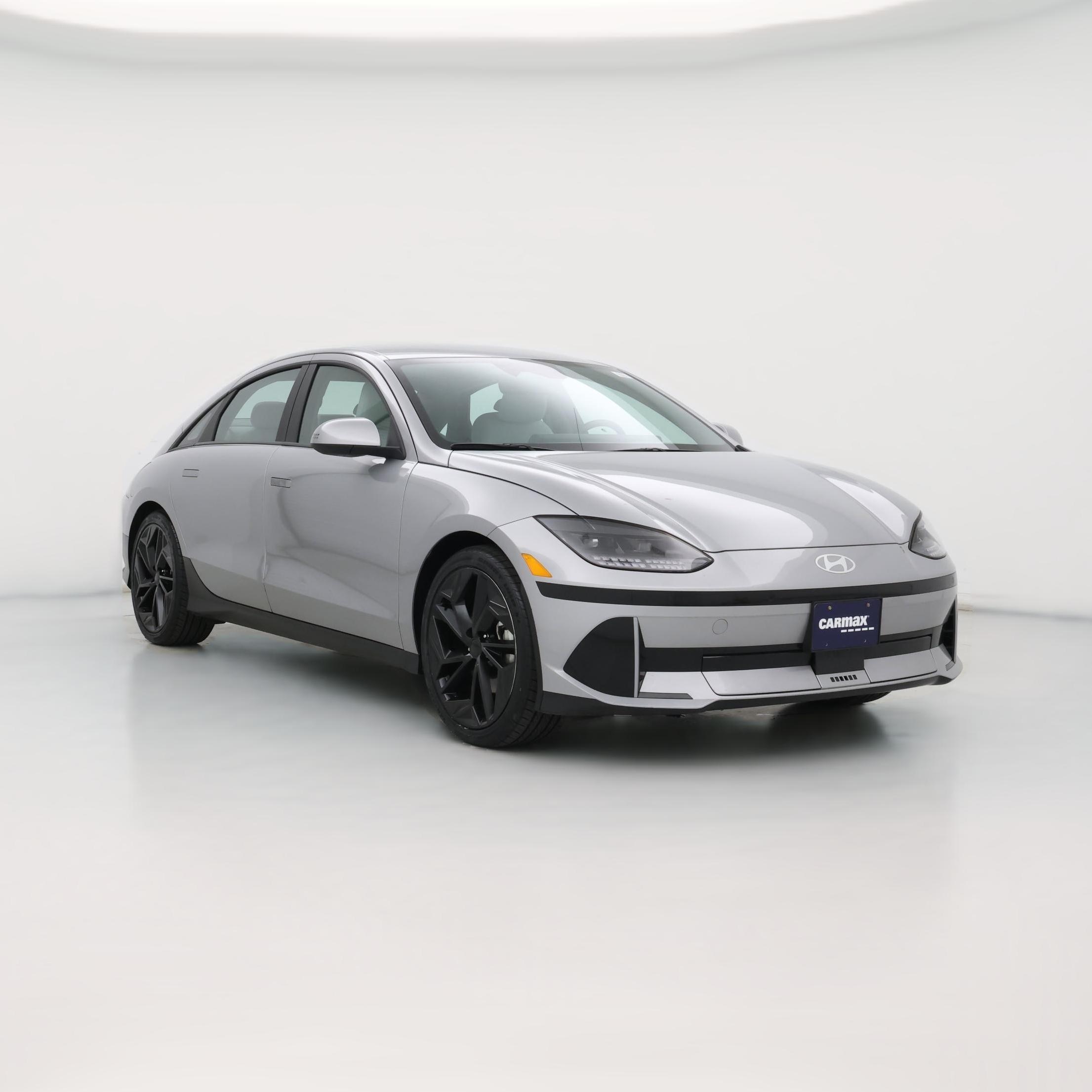 Thumbnail: 2023 Hyundai Ioniq 6 - 1