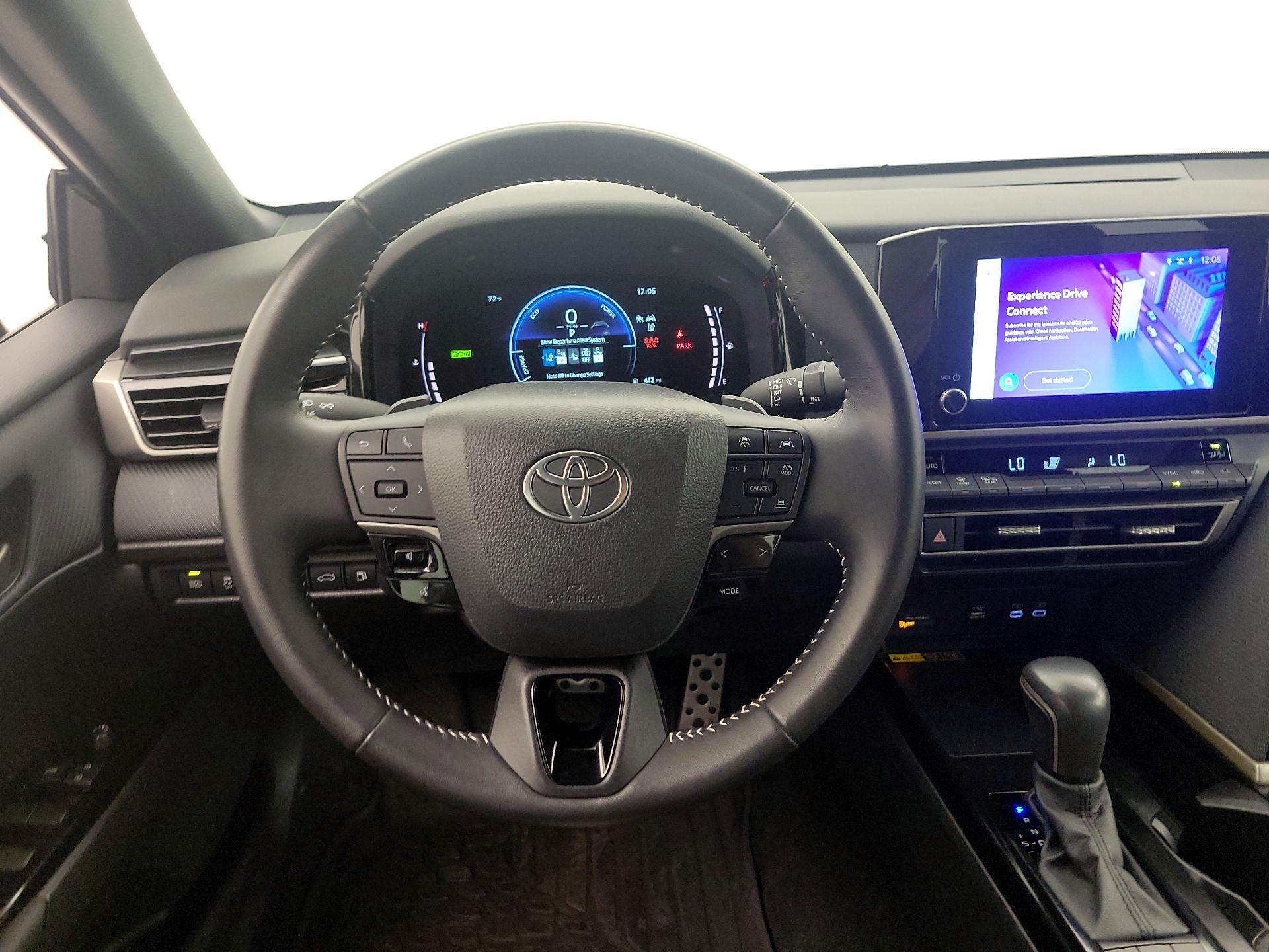 Thumbnail: 2025 Toyota Camry - 10