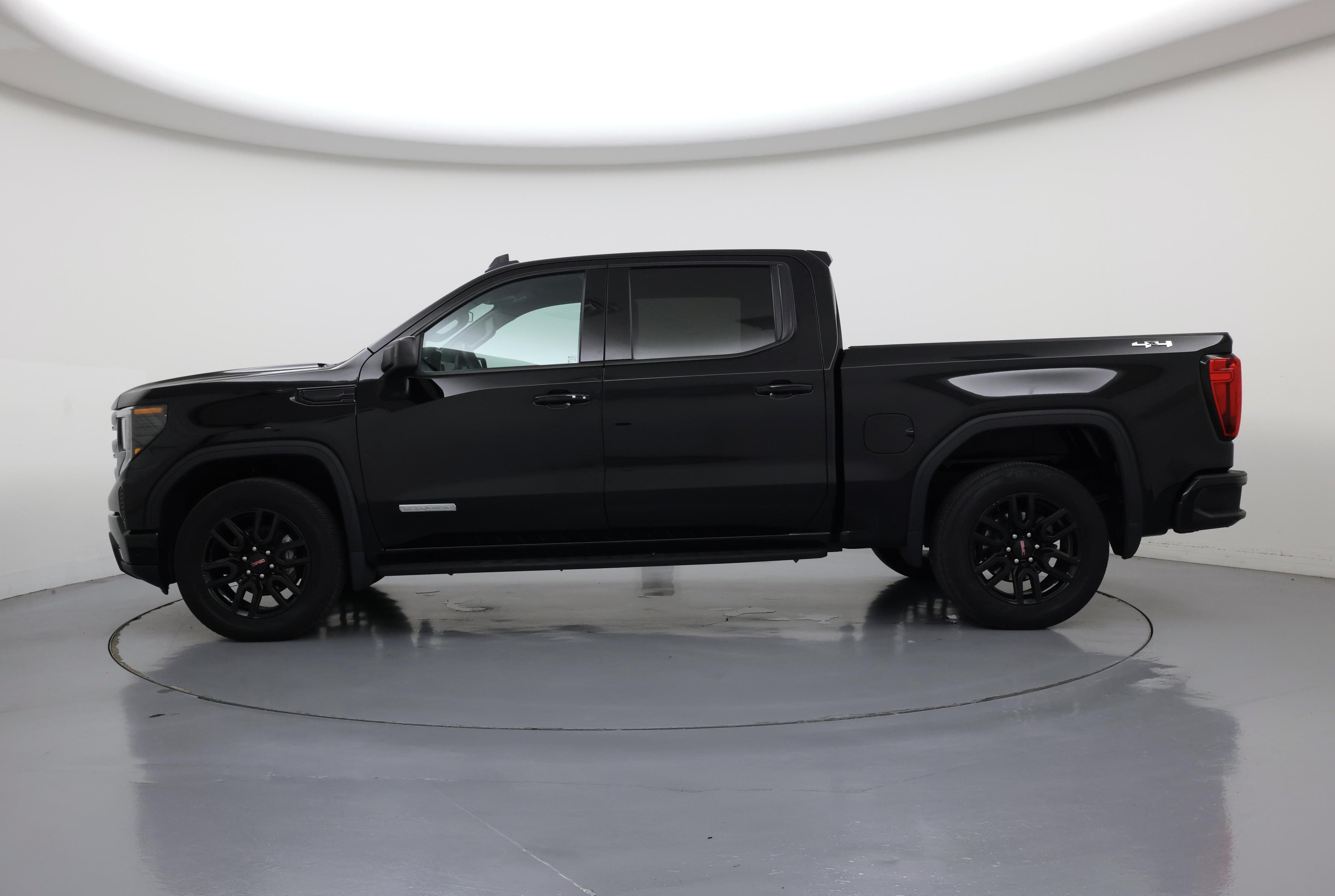 Thumbnail: 2023 GMC Sierra 1500 - 3