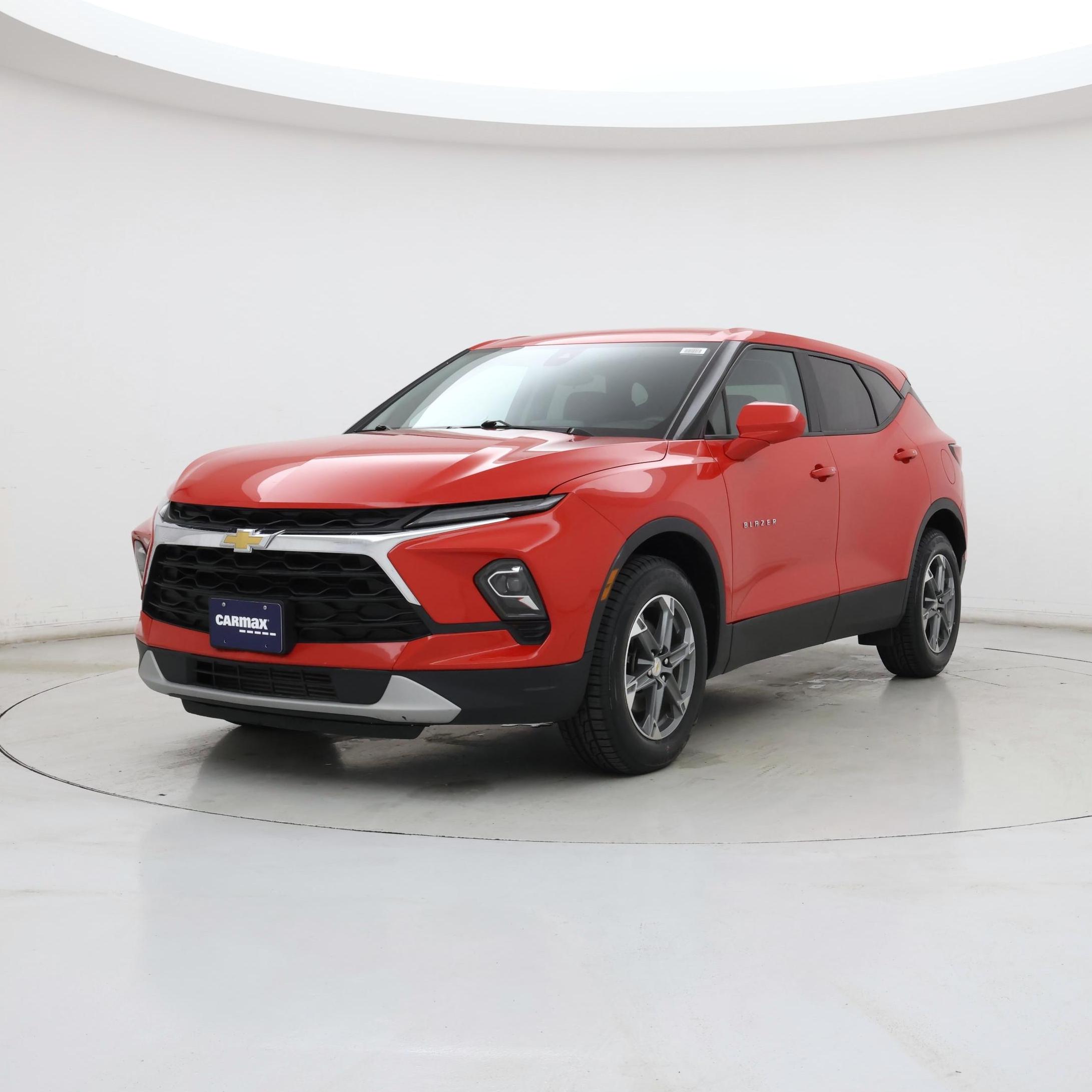 Thumbnail: 2023 Chevrolet Blazer - 4