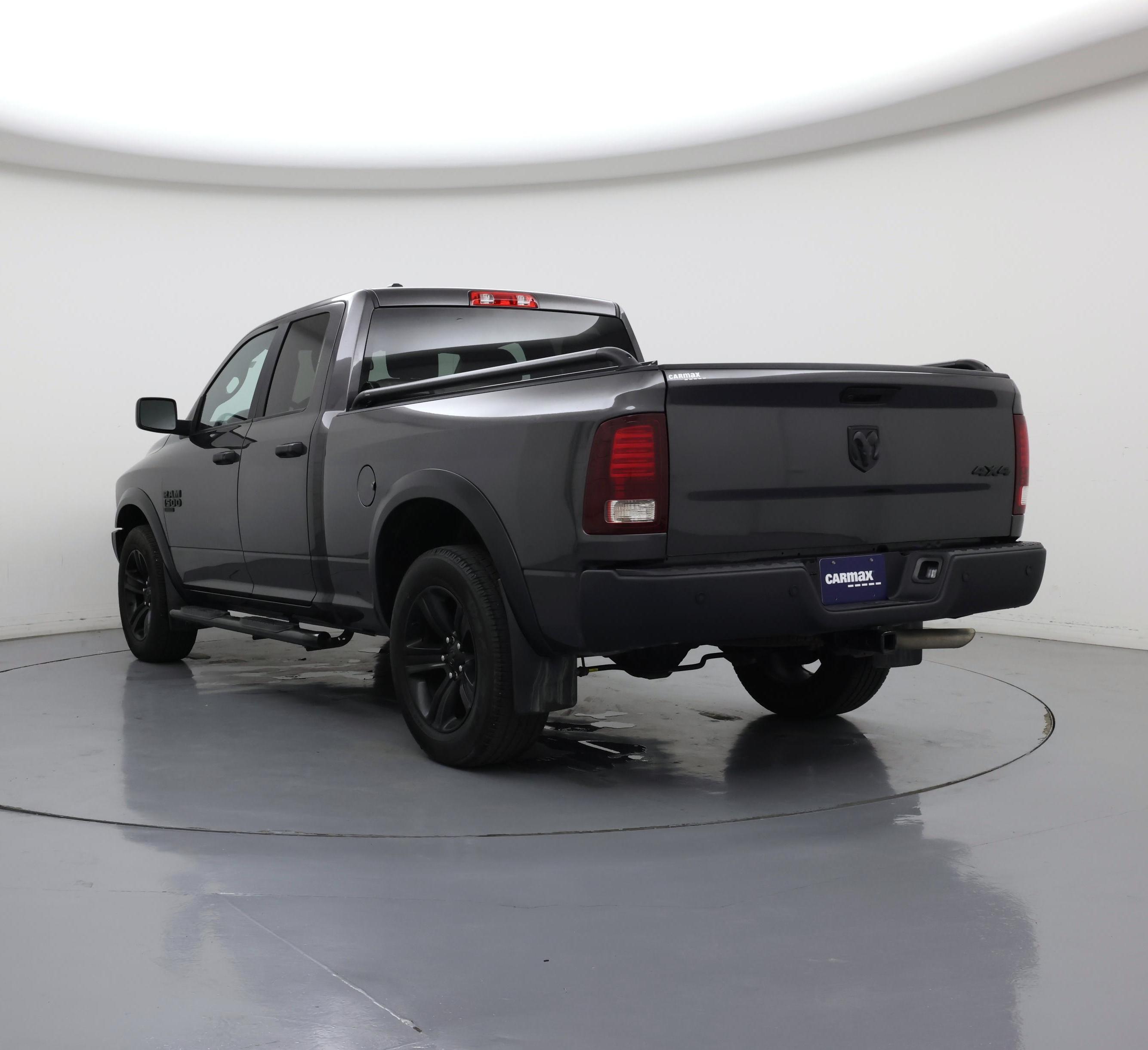 Thumbnail: 2022 RAM 1500 Classic - 2