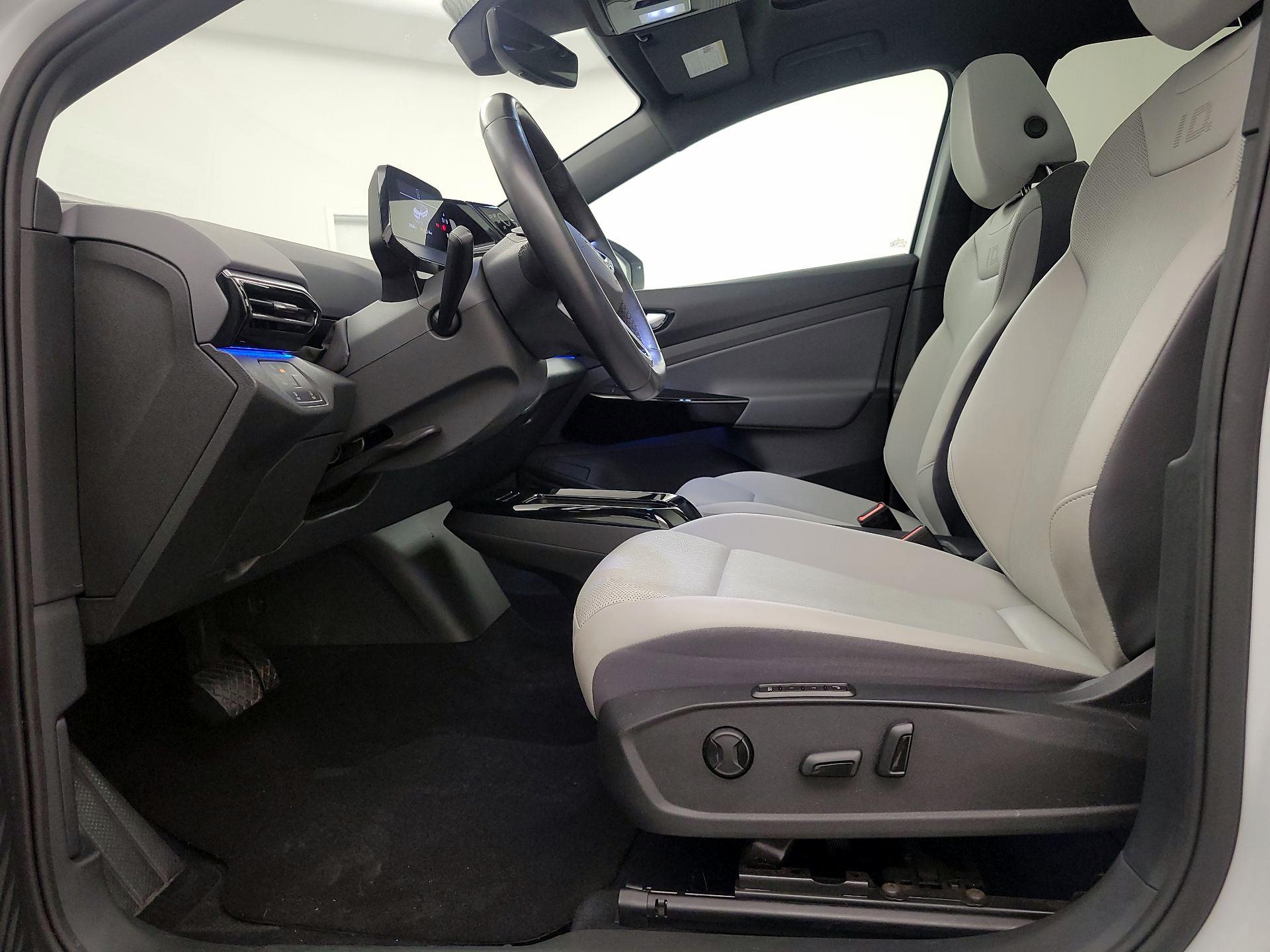 Thumbnail: 2021 Volkswagen ID.4 - 11