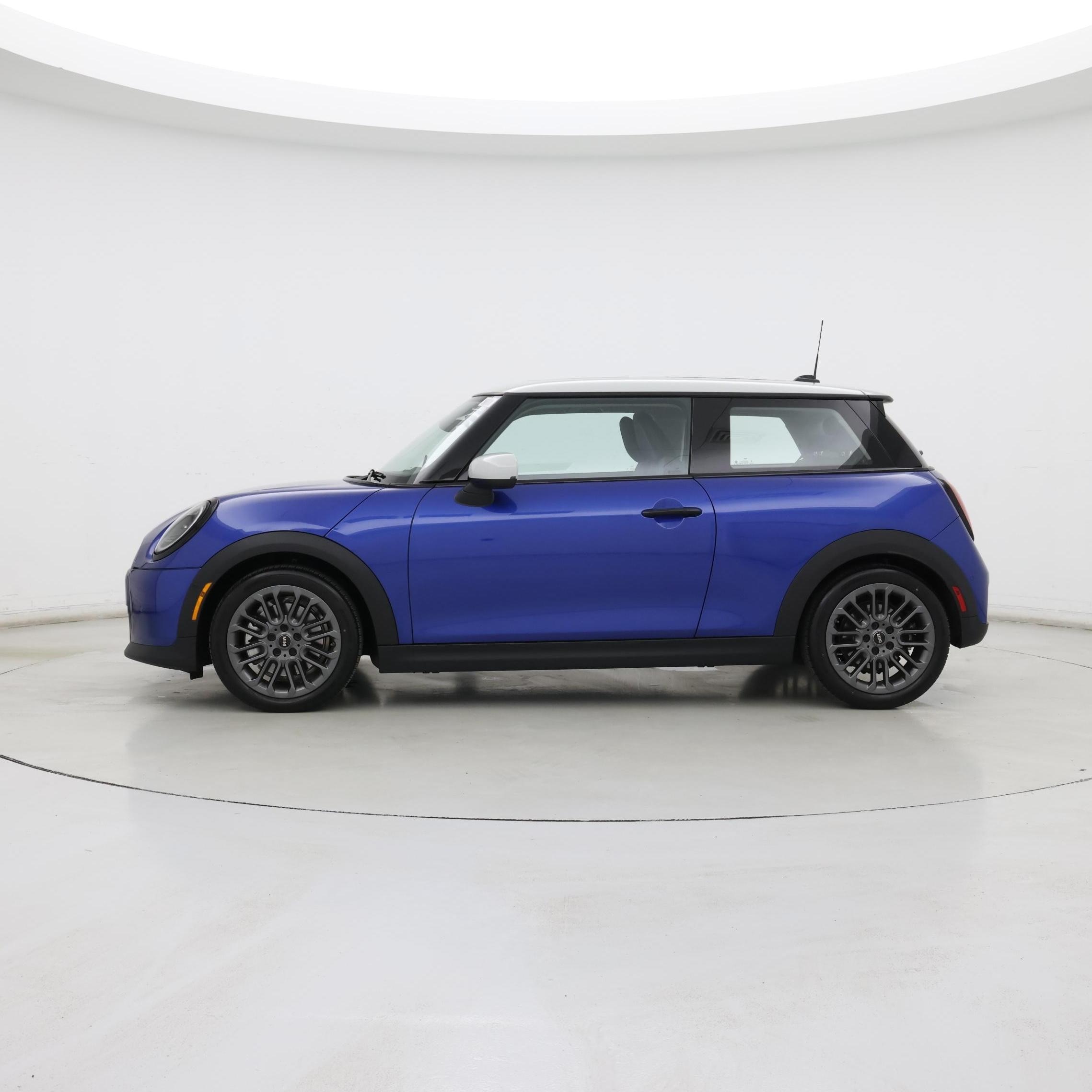 Thumbnail: 2025 MINI Cooper Hardtop - 3