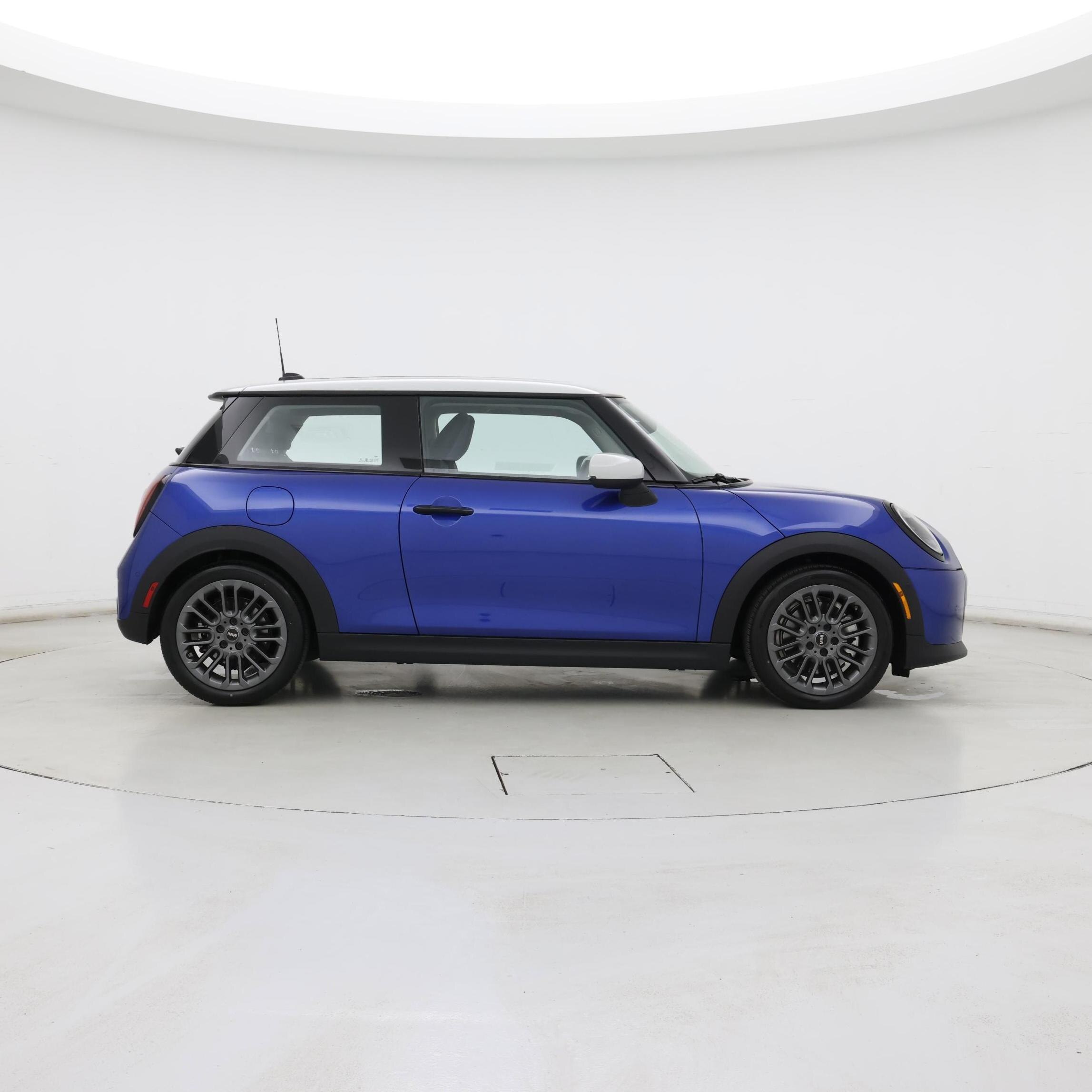 Thumbnail: 2025 MINI Cooper Hardtop - 7