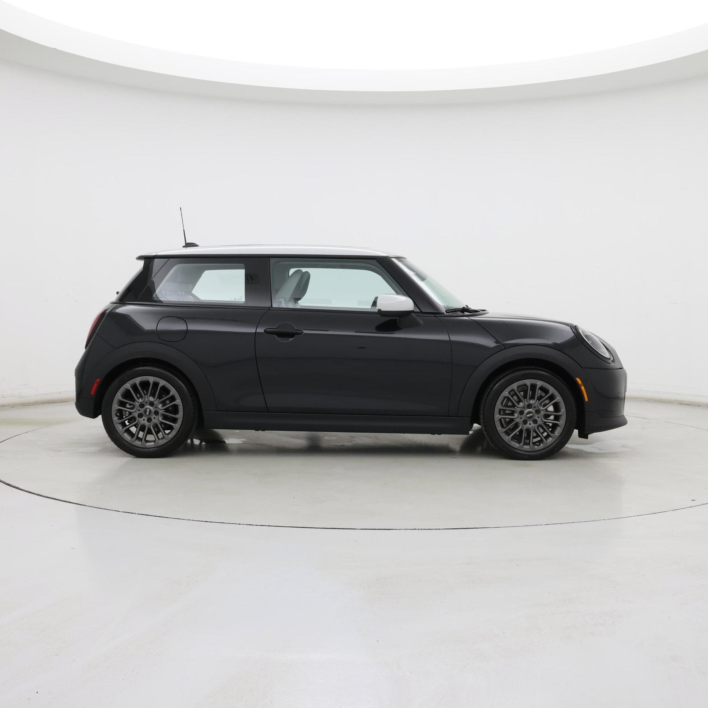 Thumbnail: 2025 MINI Cooper Hardtop - 7