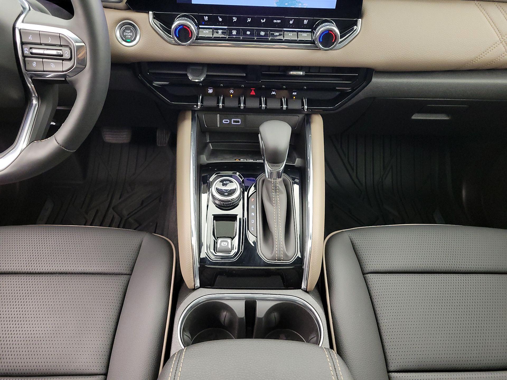 Thumbnail: 2026 GMC Canyon - 18