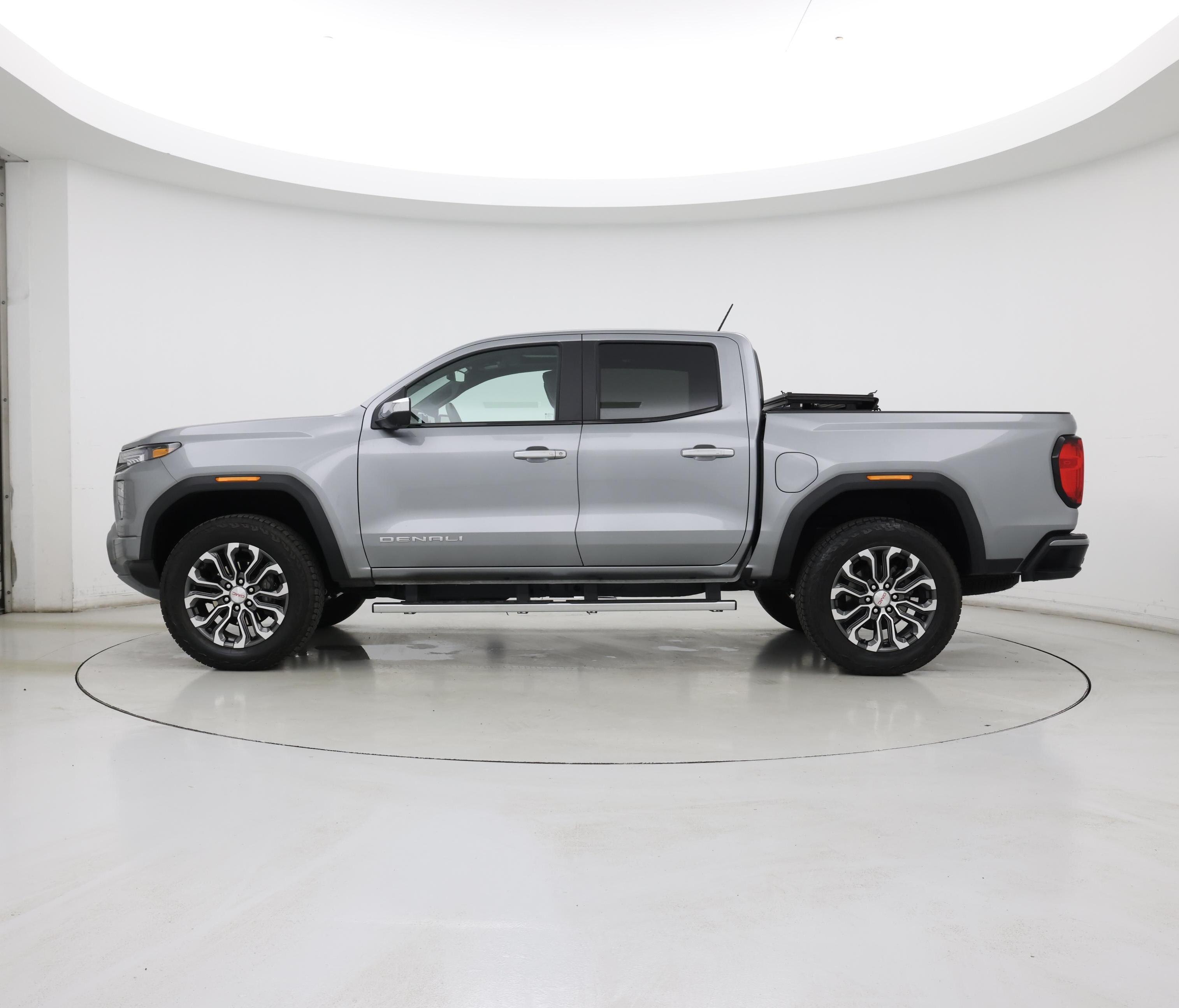 Thumbnail: 2026 GMC Canyon - 3