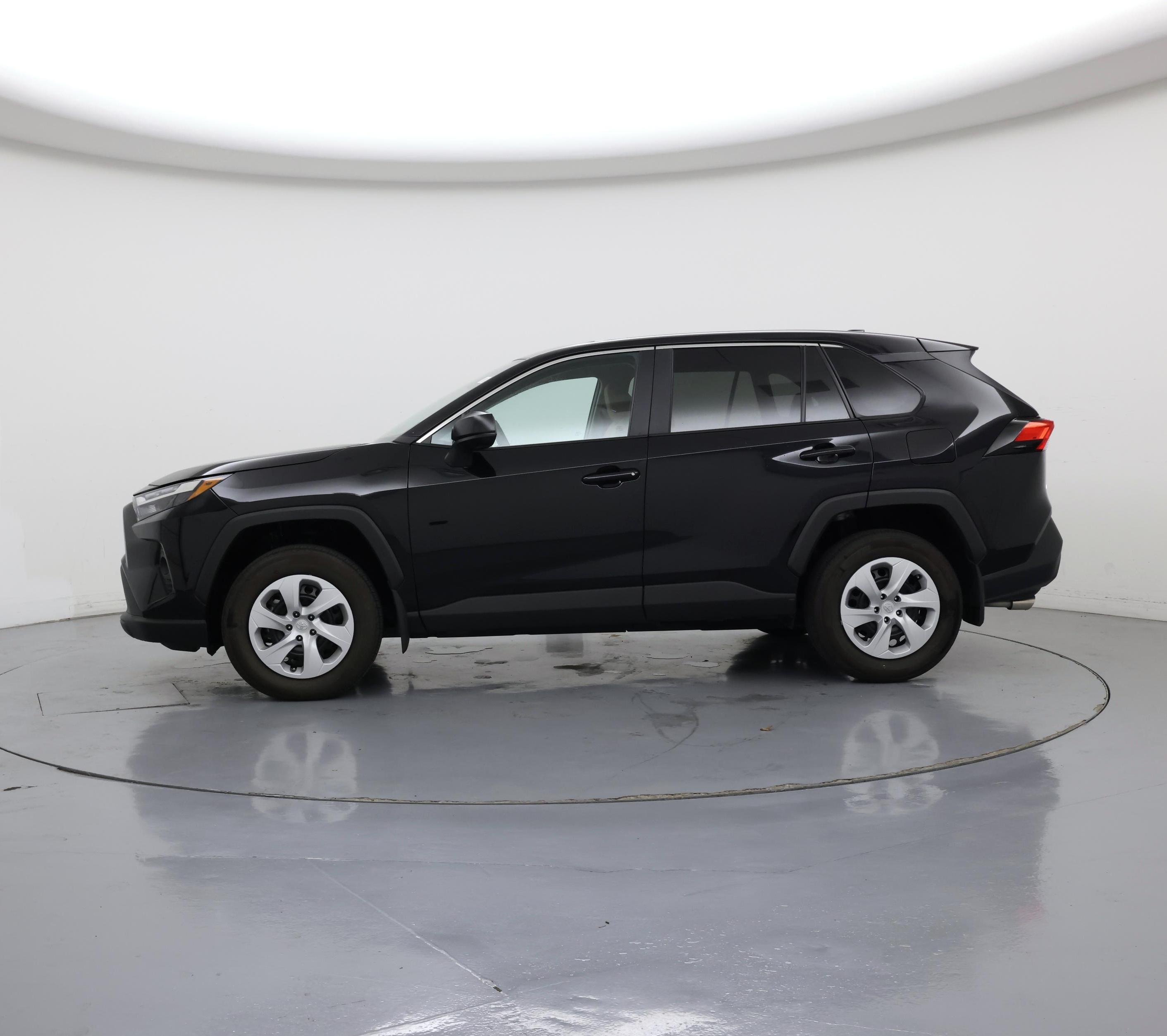 Thumbnail: 2025 Toyota RAV4 - 3