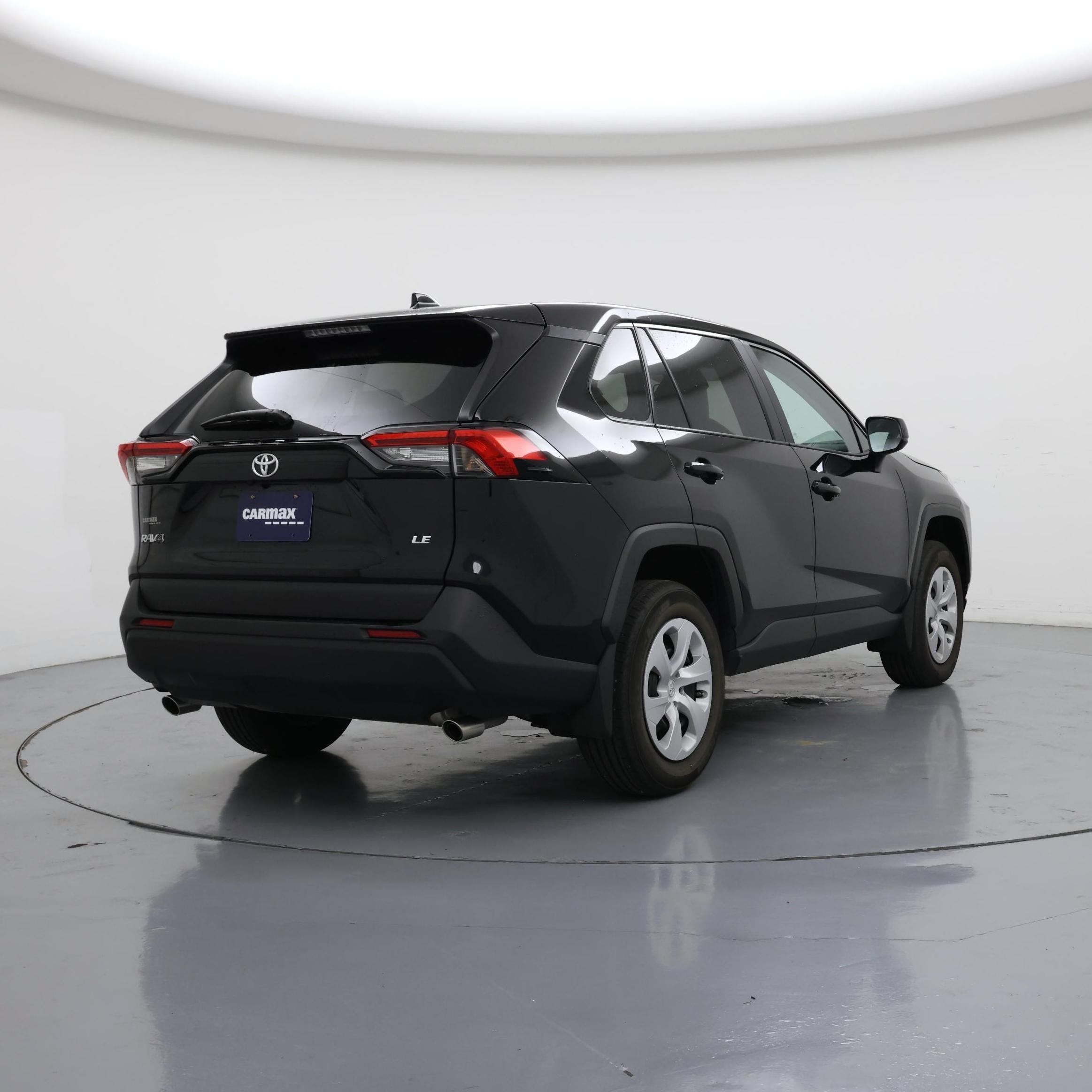 Thumbnail: 2025 Toyota RAV4 - 8