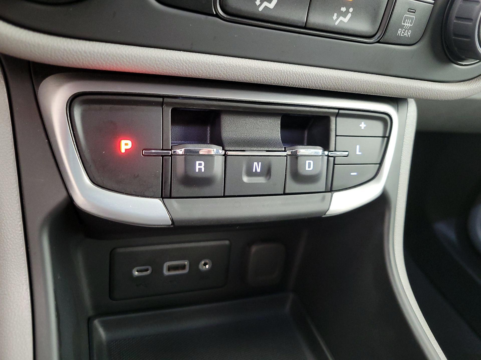 Thumbnail: 2024 GMC Terrain - 17