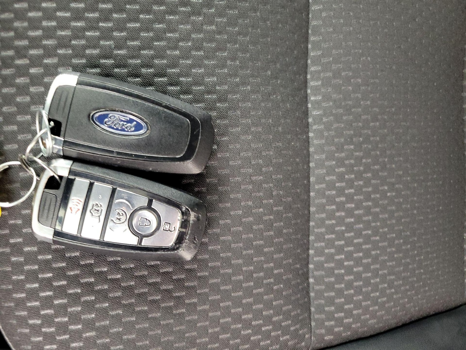 2023 Ford Escape ST-Line Select - Photo 25