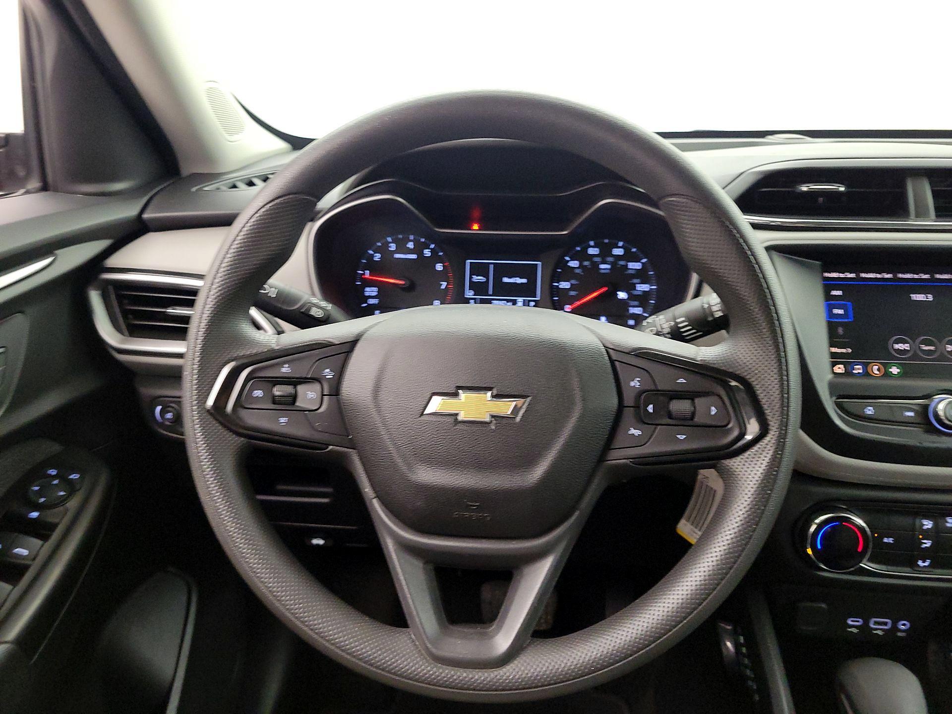 Thumbnail: 2021 Chevrolet TrailBlazer - 10