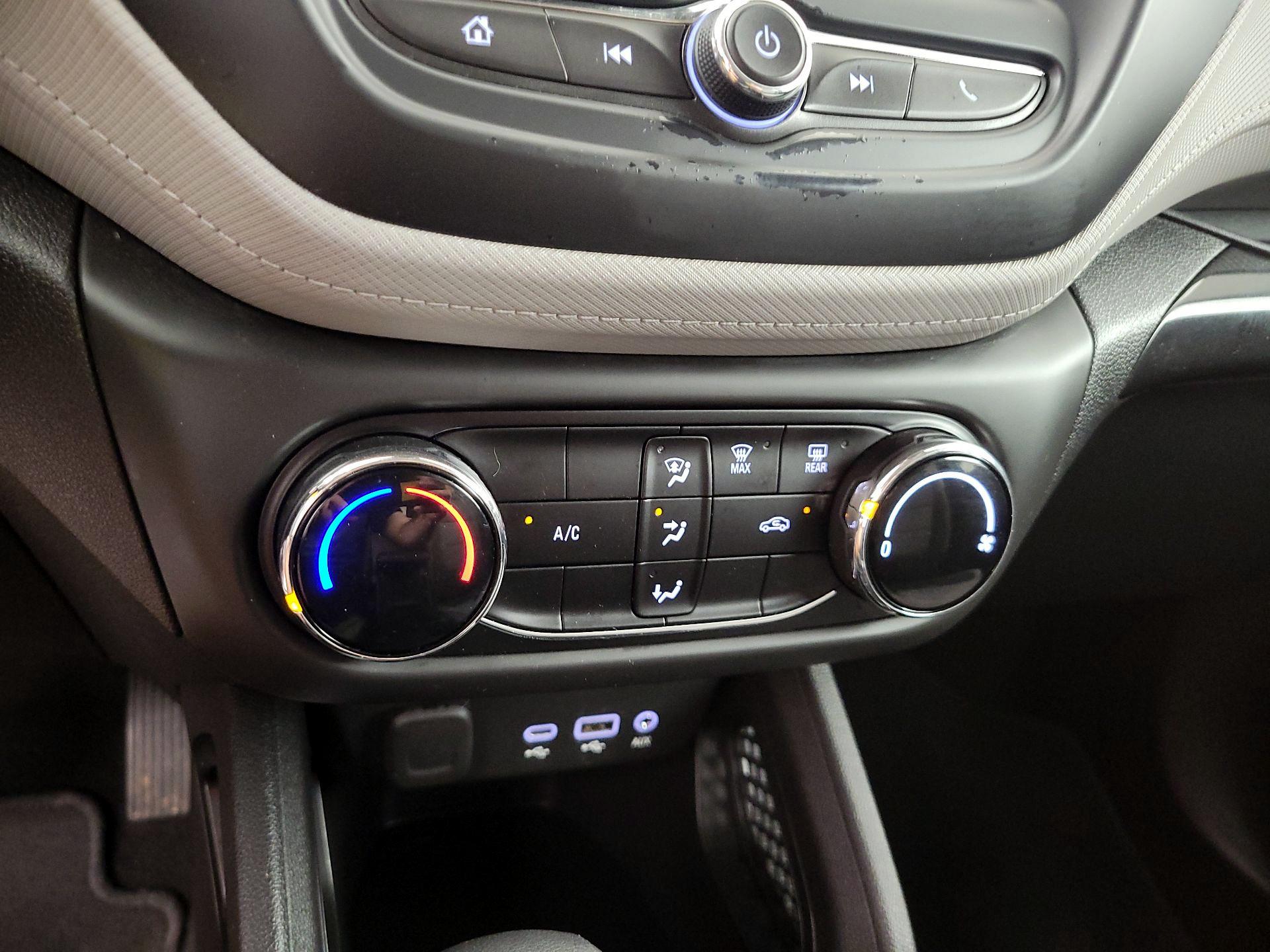 Thumbnail: 2021 Chevrolet TrailBlazer - 16