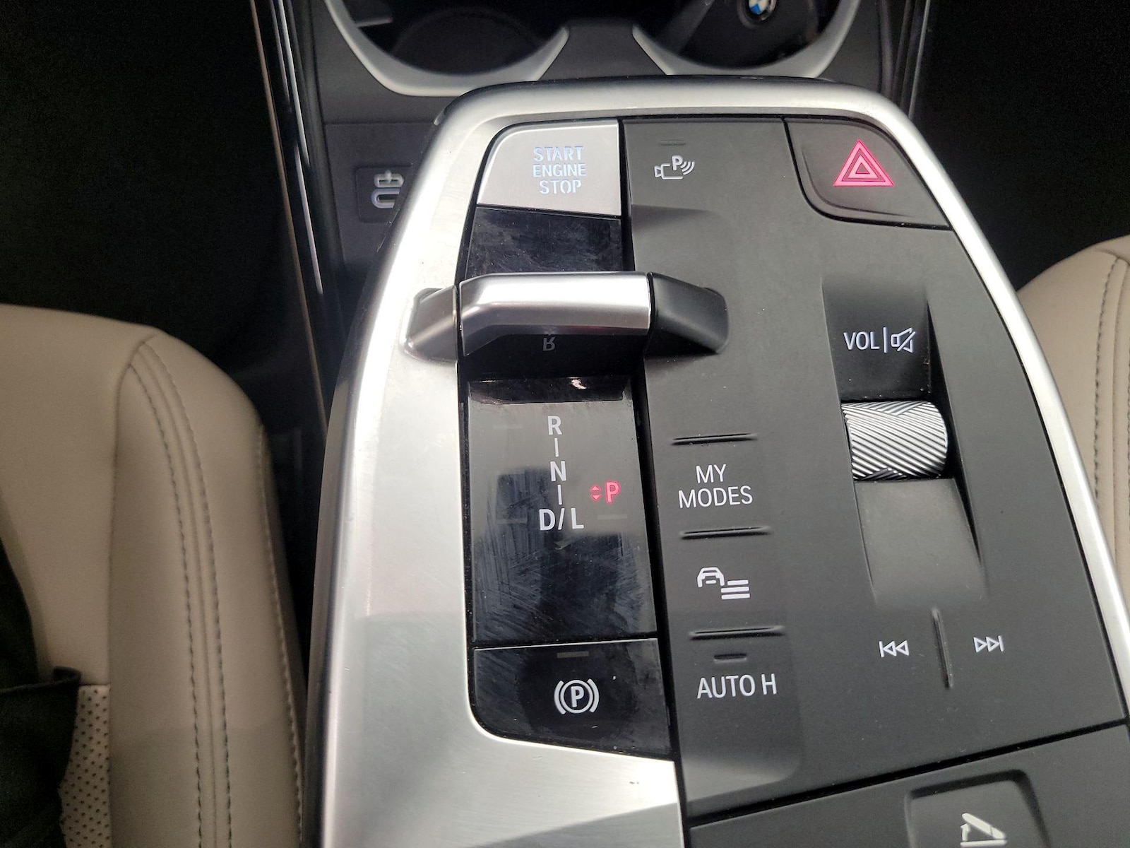 2025 BMW X2 28i - Photo 18