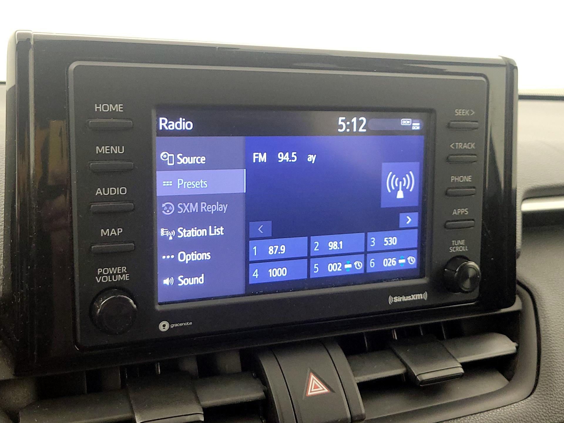 Thumbnail: 2021 Toyota RAV4 - 15