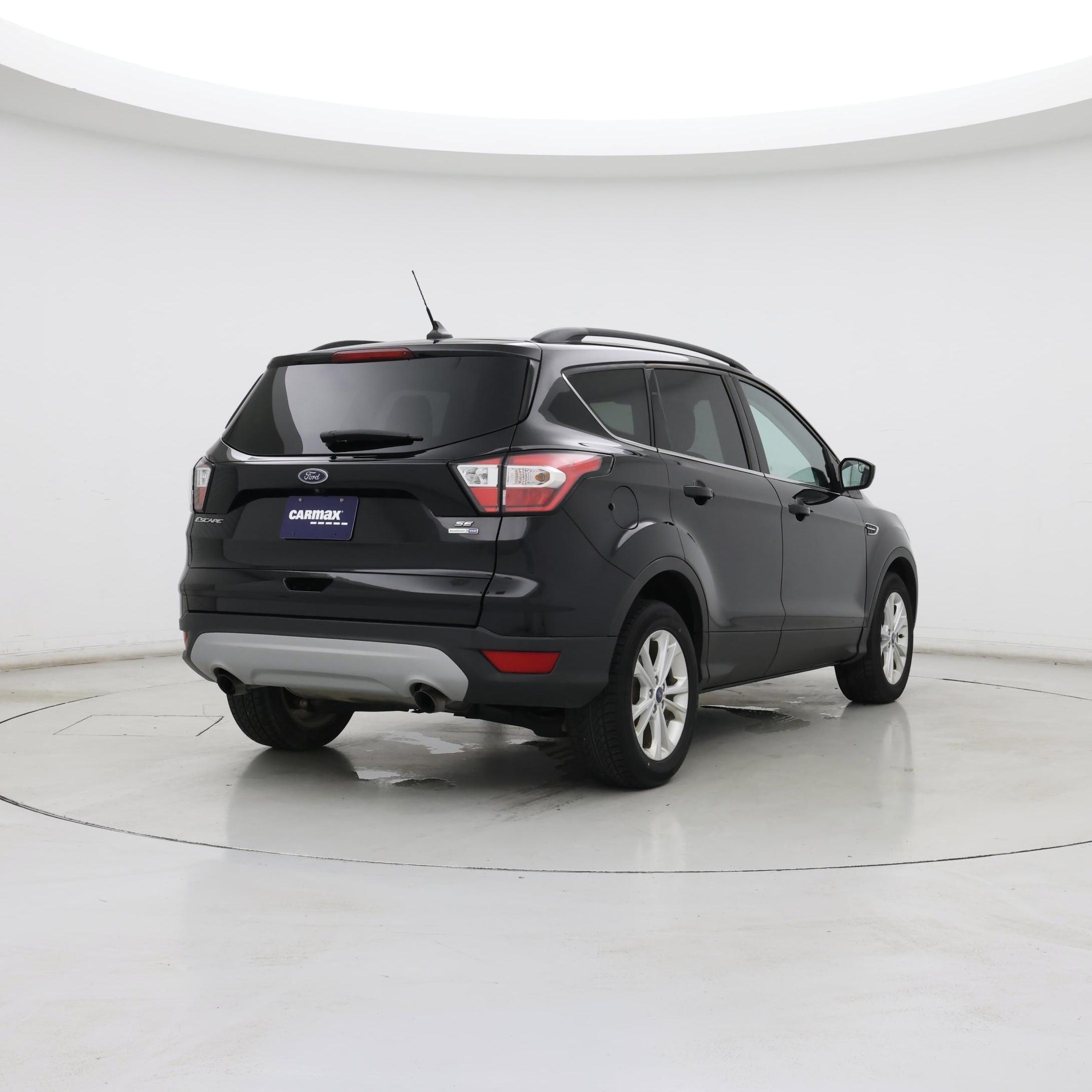 Thumbnail: 2018 Ford Escape - 8