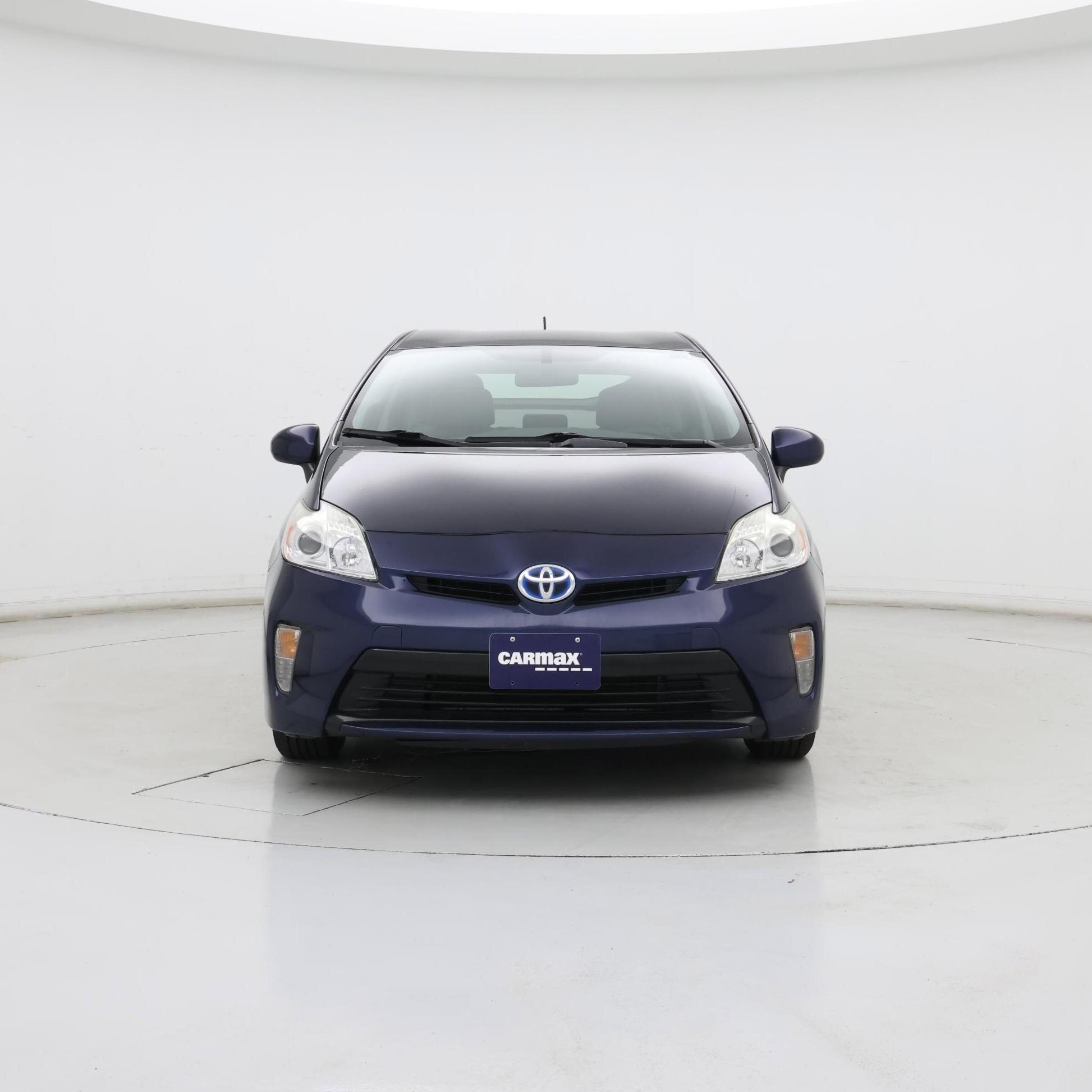 Thumbnail: 2015 Toyota Prius - 5