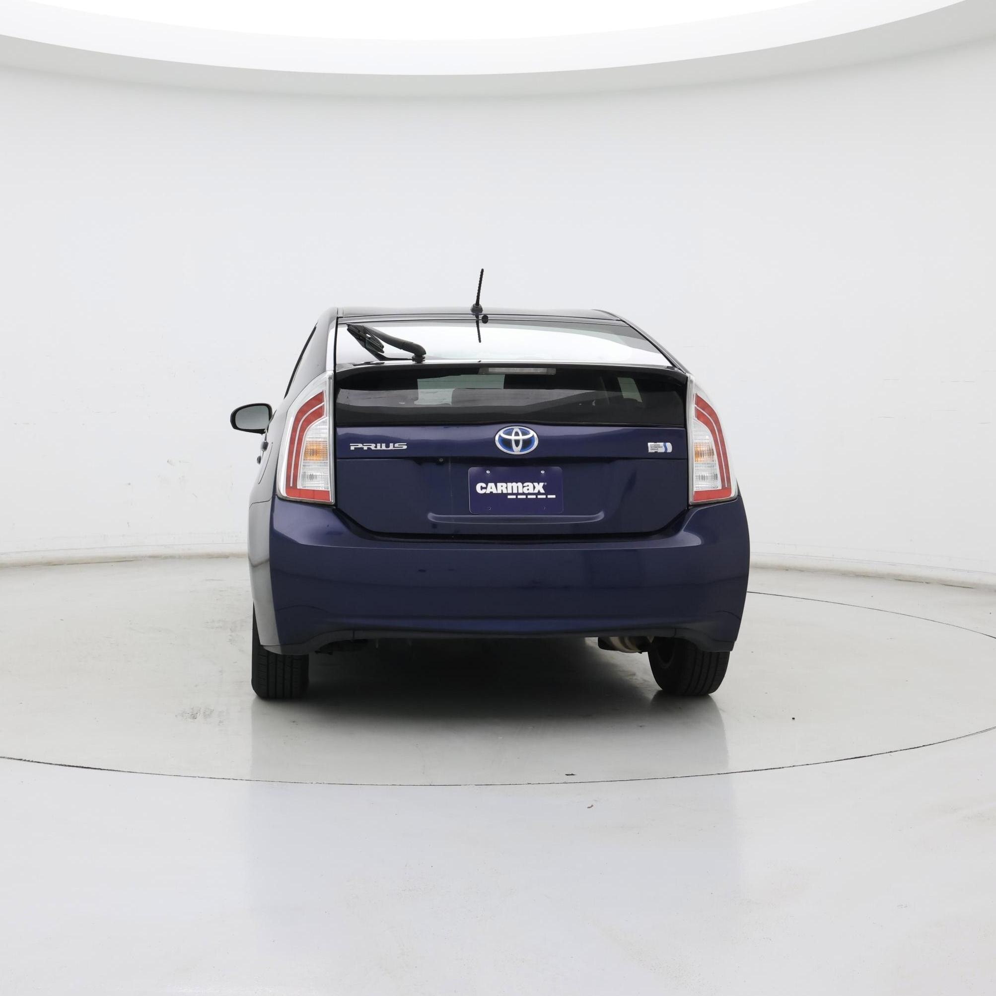 Thumbnail: 2015 Toyota Prius - 6
