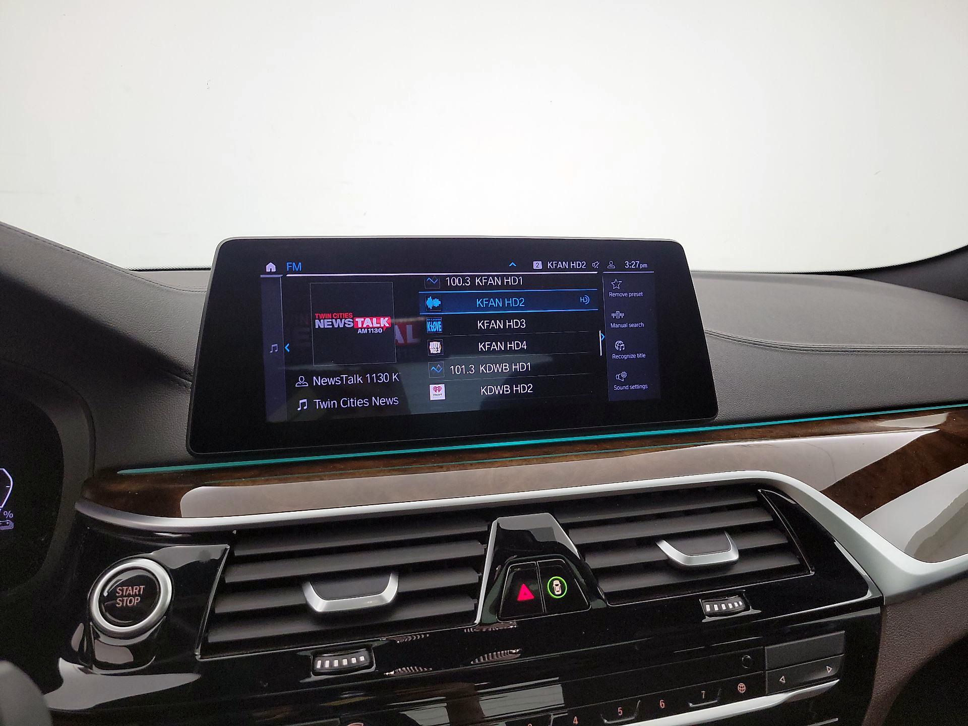Thumbnail: 2020 BMW 5 Series - 16