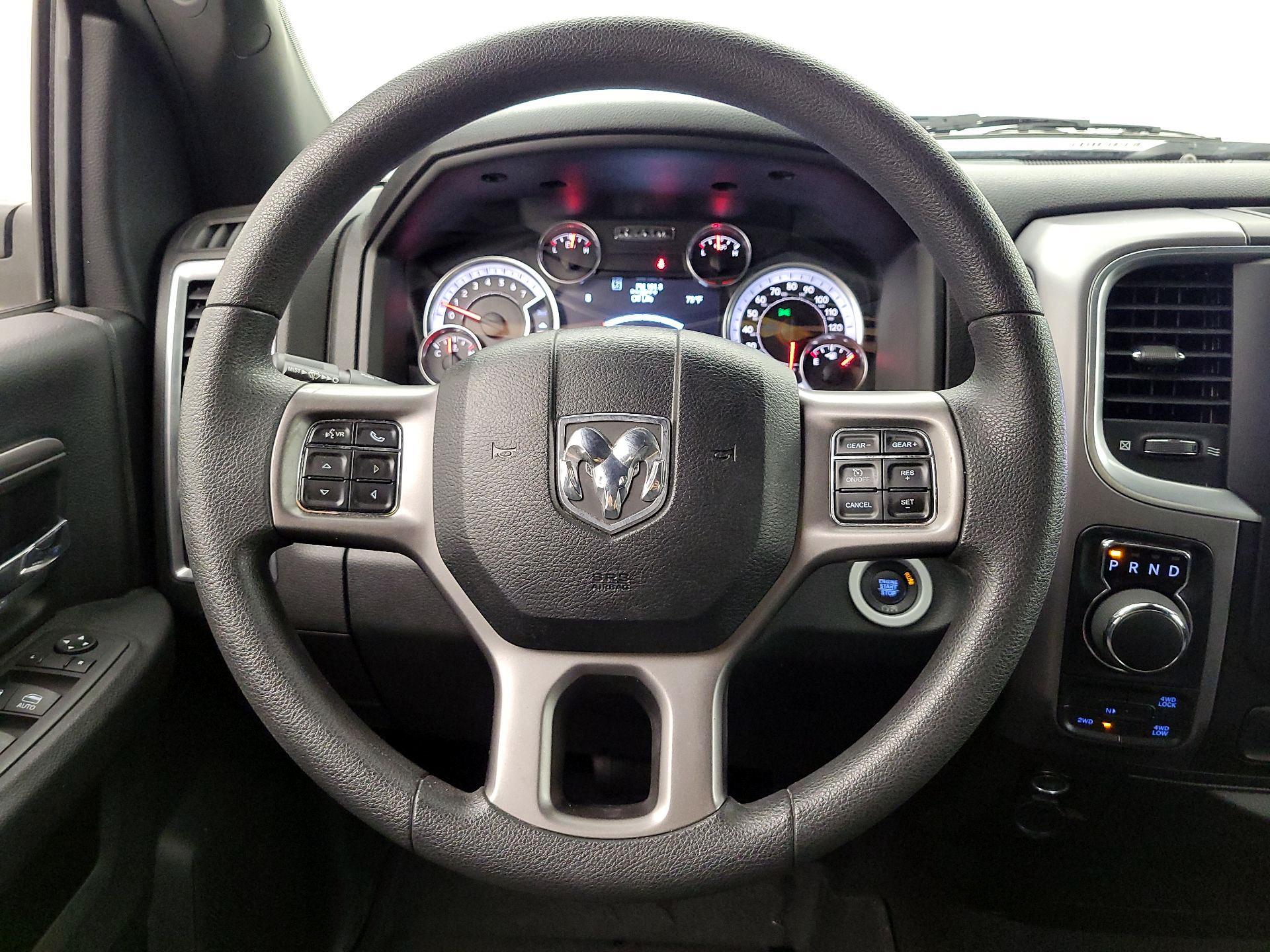 Thumbnail: 2023 RAM 1500 Classic - 10