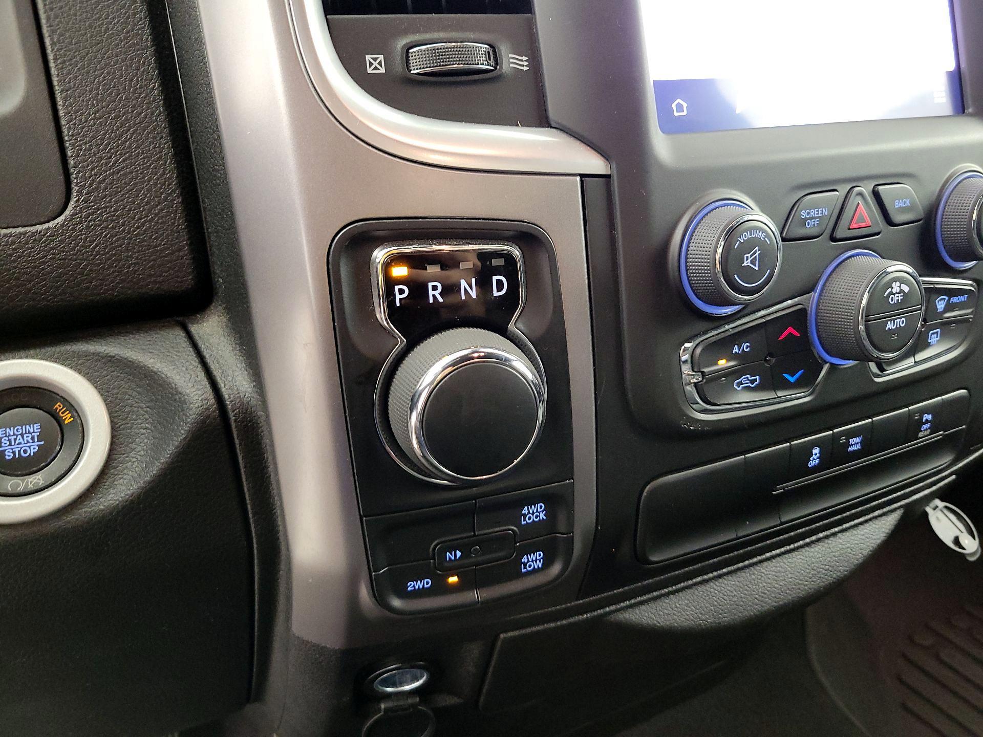 Thumbnail: 2023 RAM 1500 Classic - 17