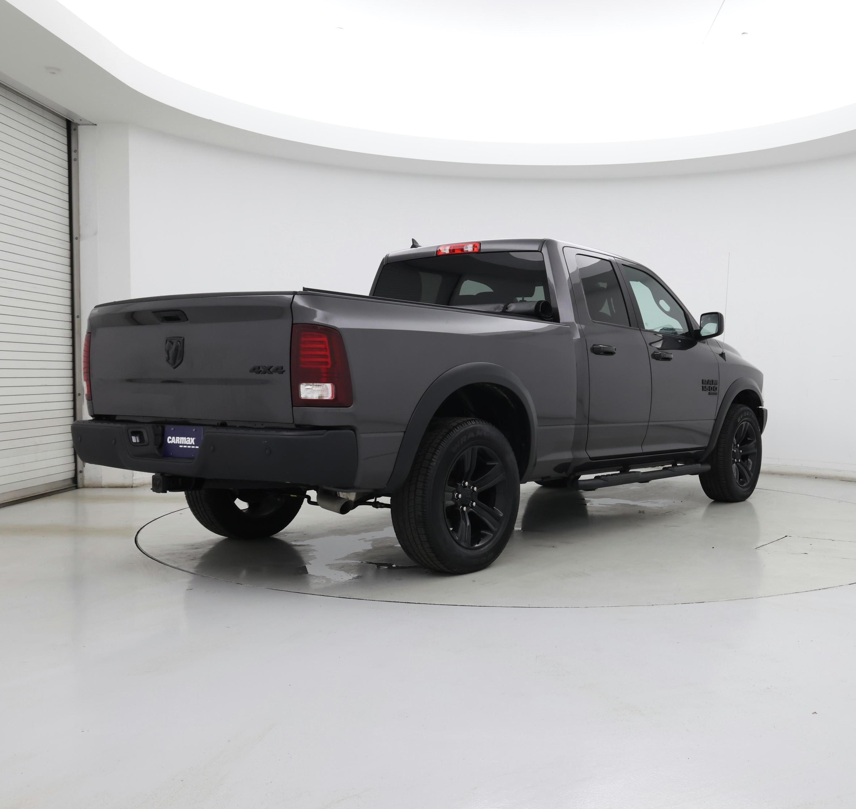Thumbnail: 2023 RAM 1500 Classic - 8