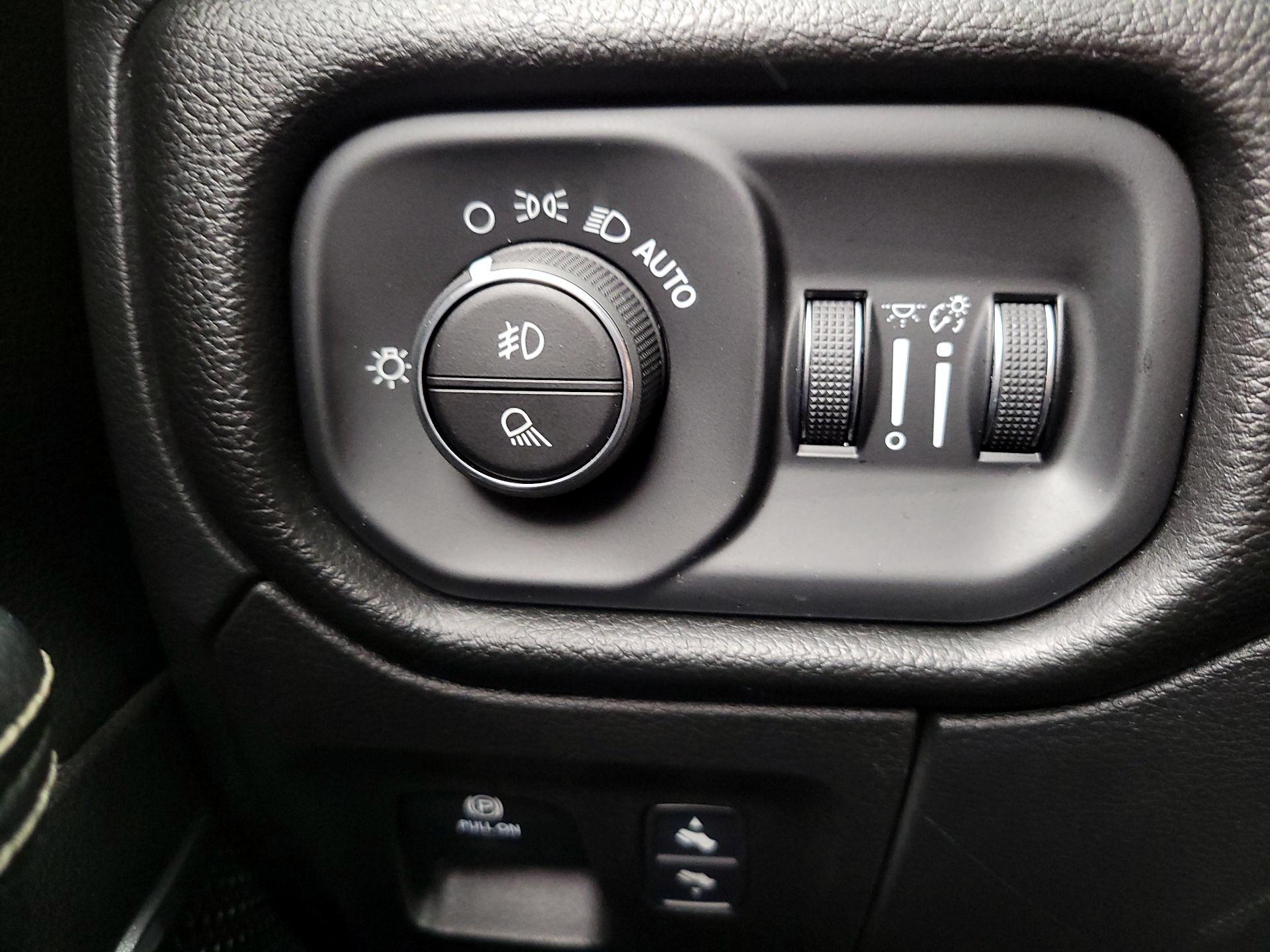 Thumbnail: 2022 RAM 1500 - 13