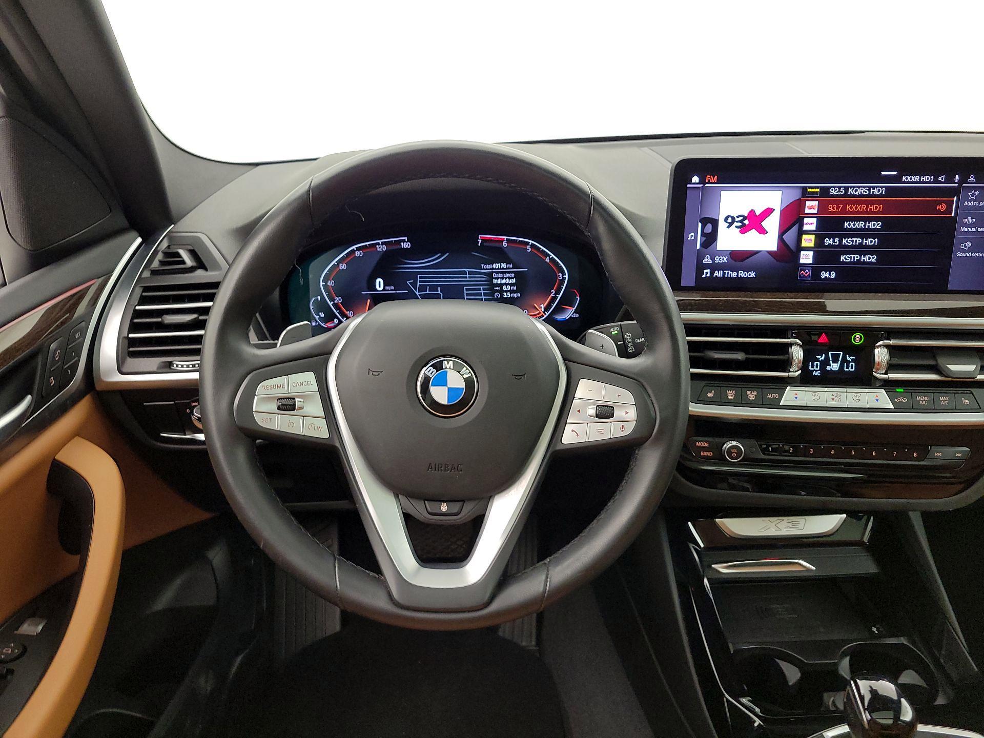 Thumbnail: 2023 BMW X3 - 10