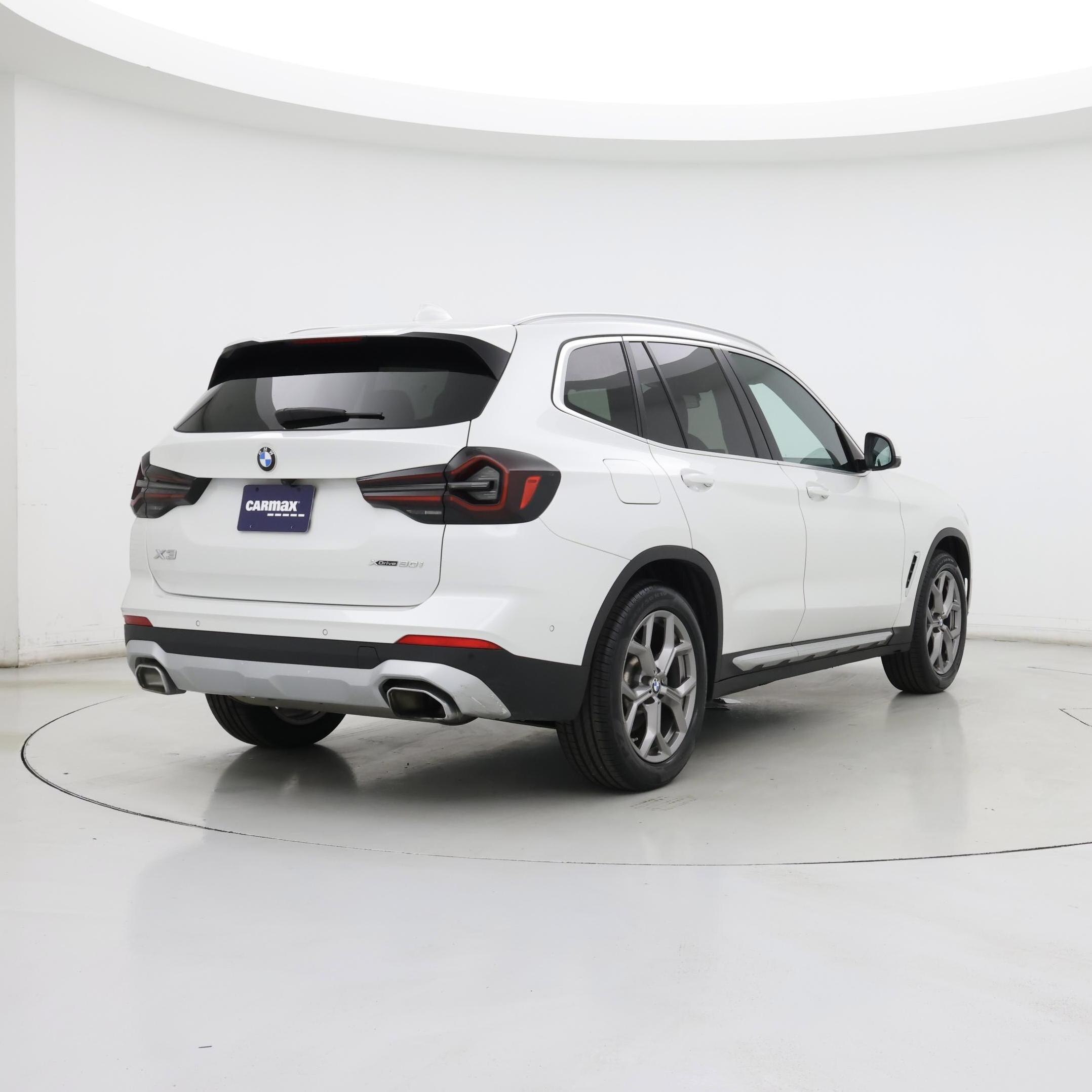 Thumbnail: 2023 BMW X3 - 8