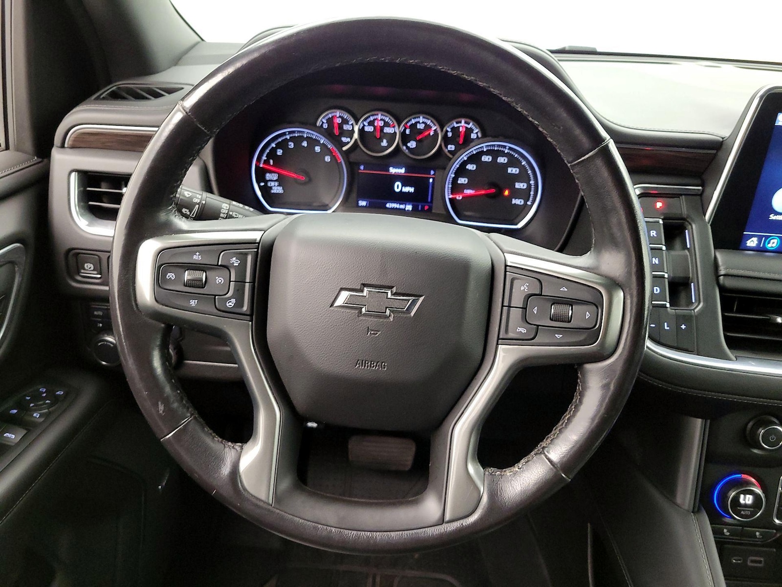 2021 Chevrolet Tahoe Z71 - Photo 11