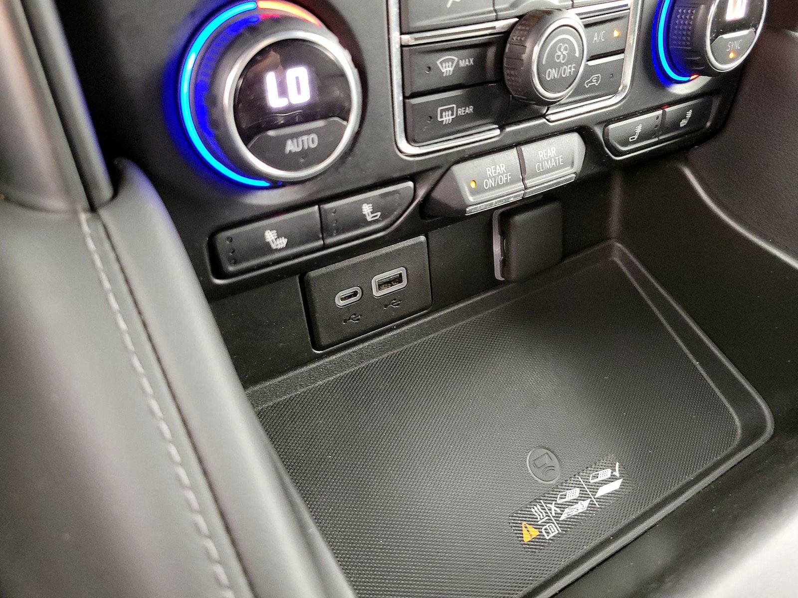 2021 Chevrolet Tahoe Z71 - Photo 20
