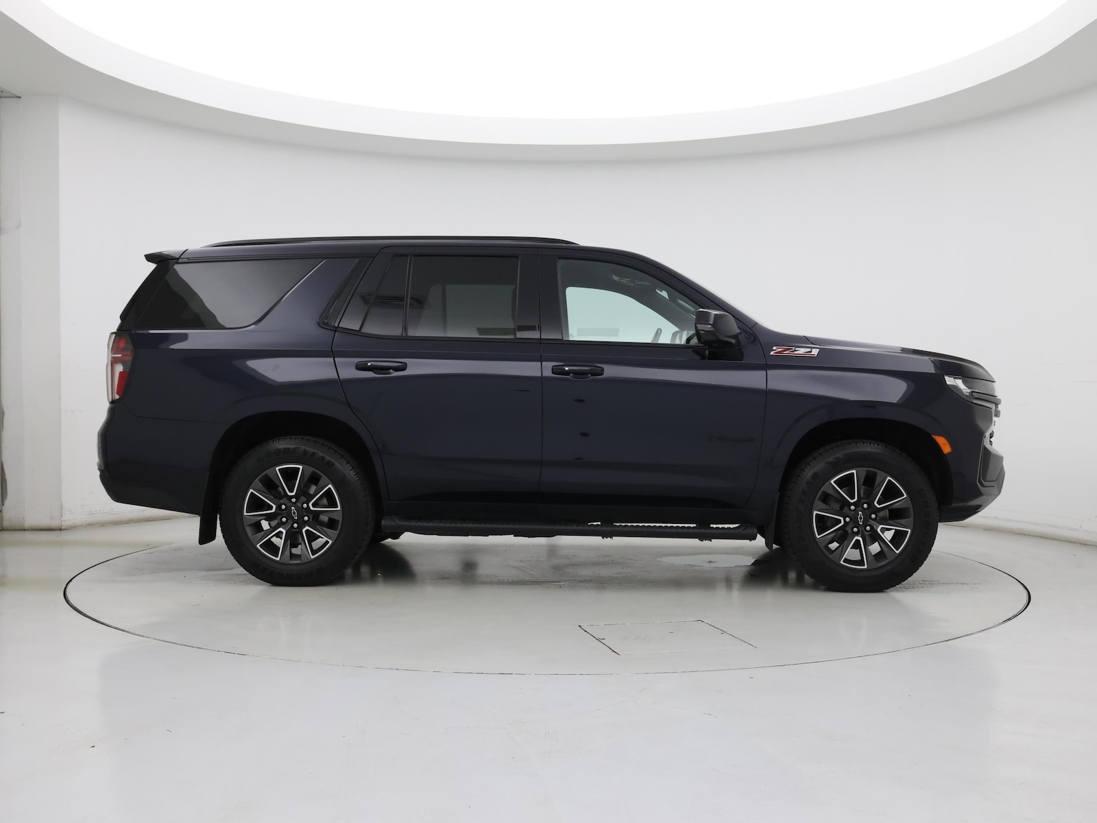 2021 Chevrolet Tahoe Z71 - Photo 8