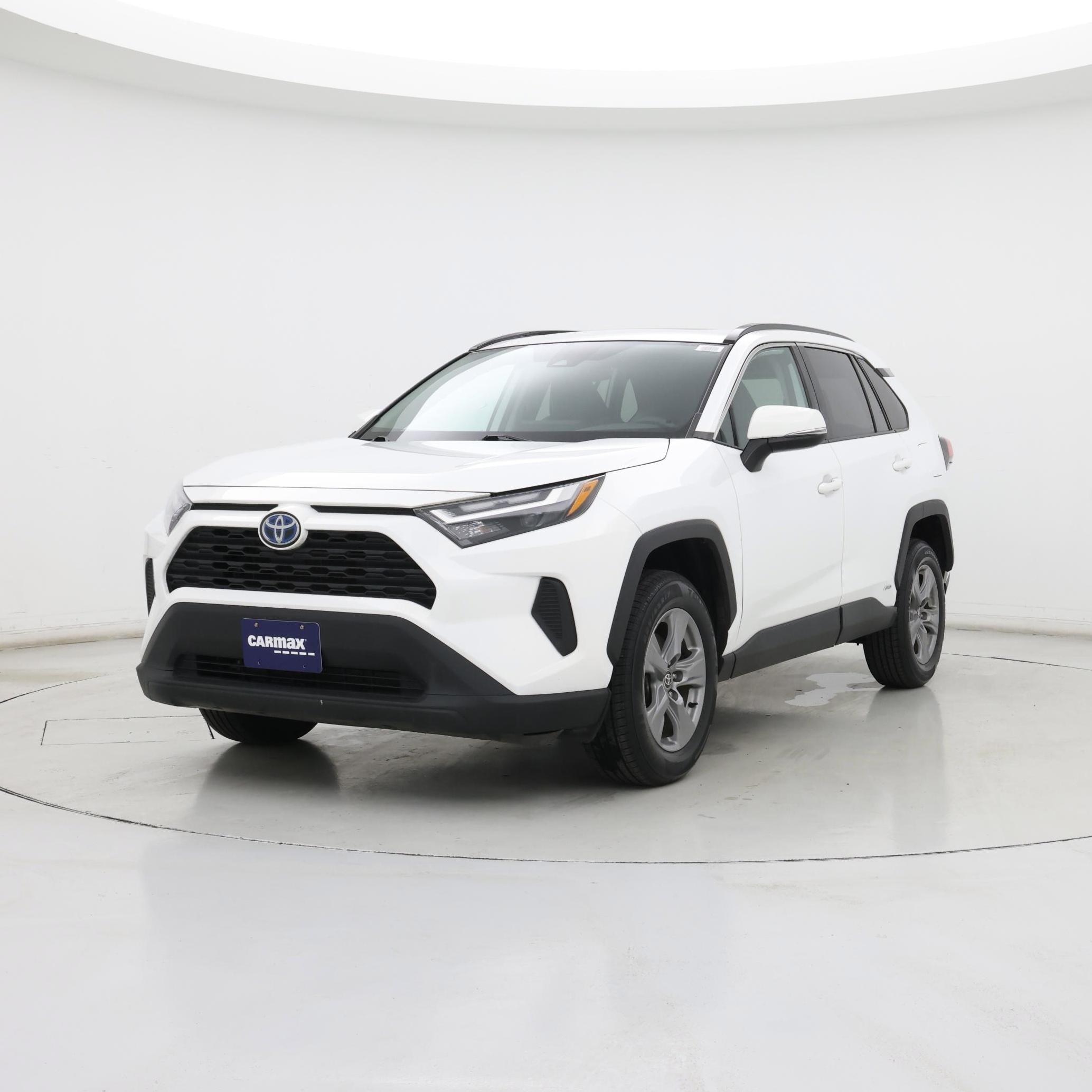 Thumbnail: 2022 Toyota RAV4 - 4