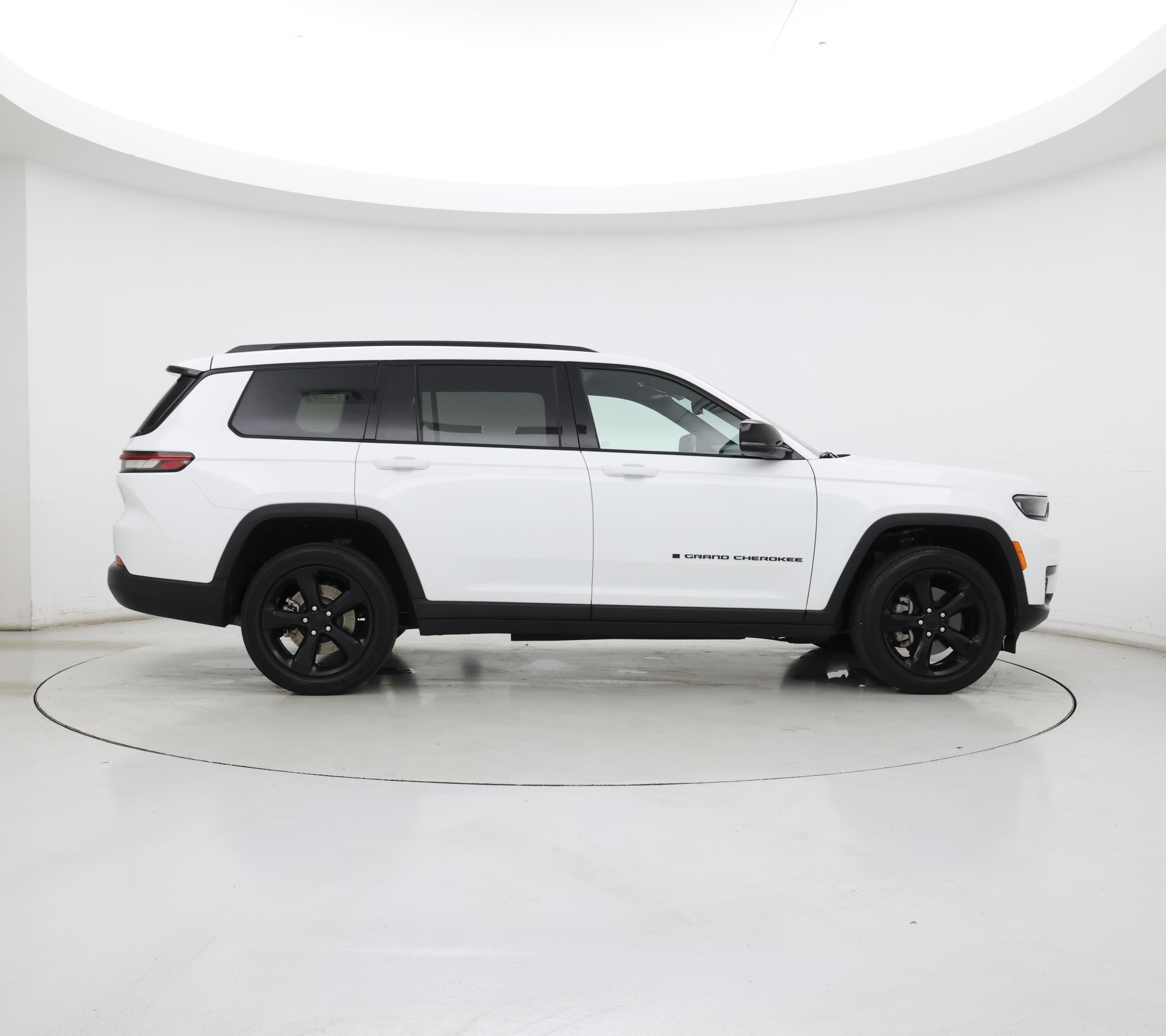 Thumbnail: 2023 Jeep Grand Cherokee L - 7
