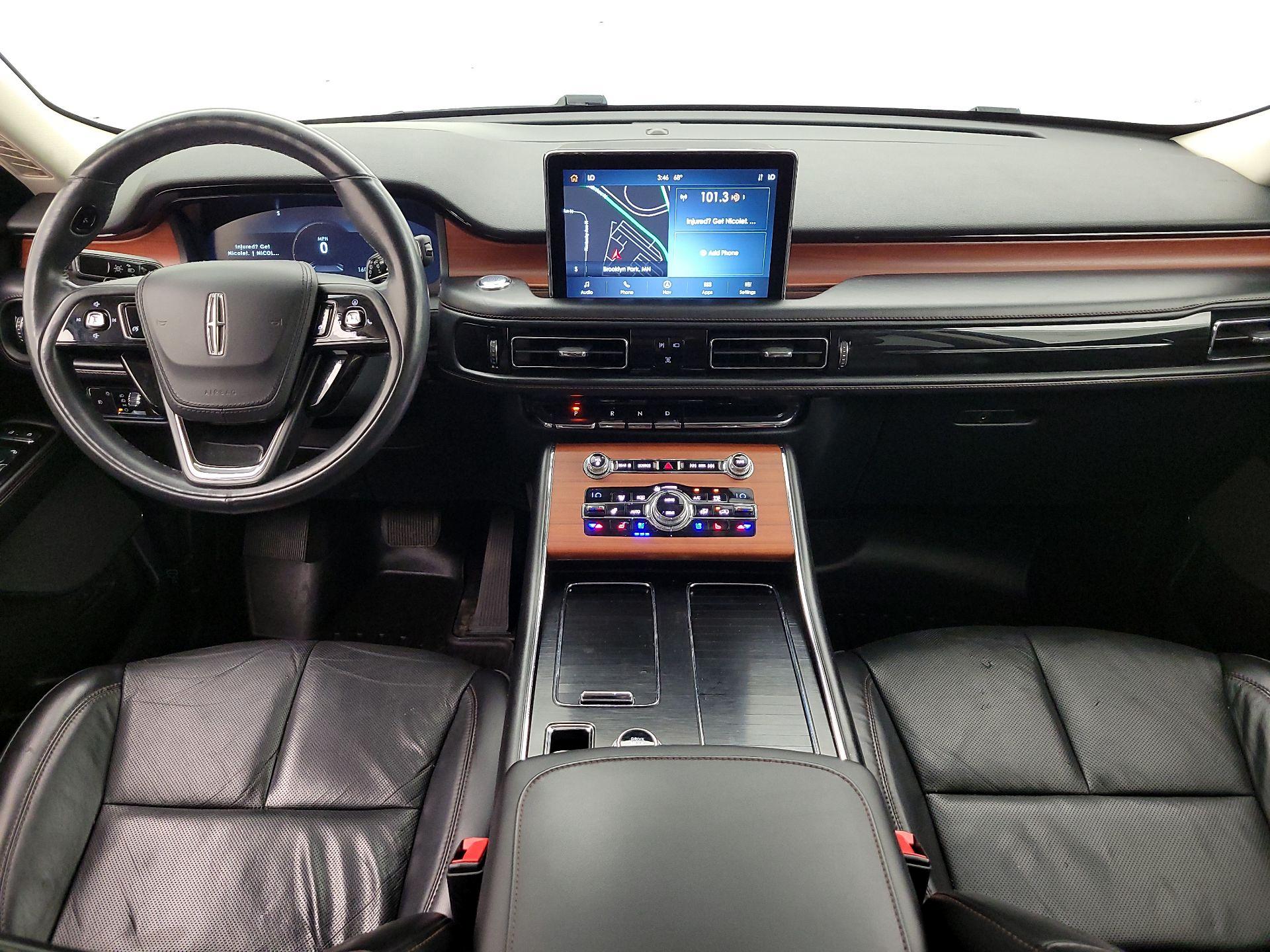 Thumbnail: 2020 Lincoln Aviator - 9