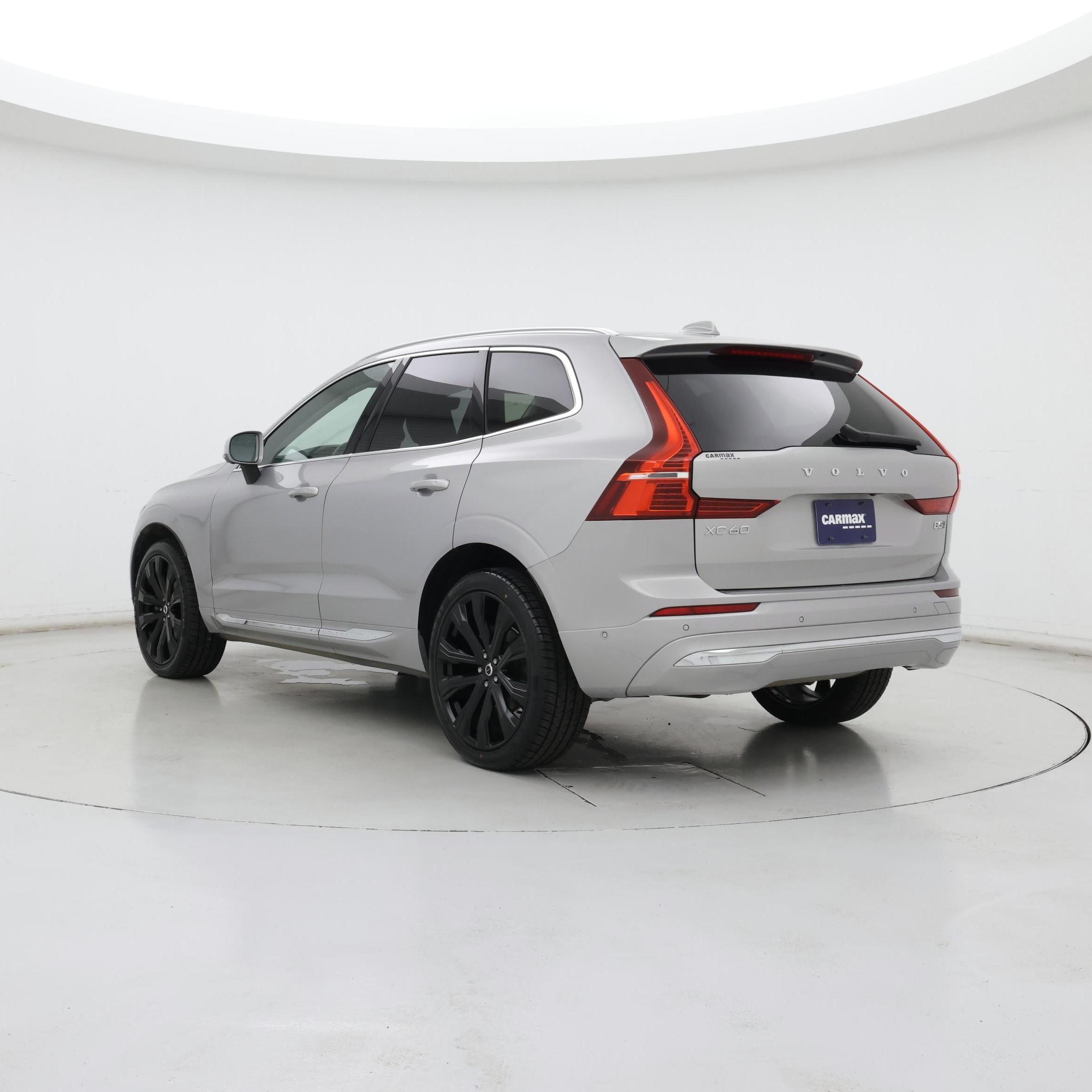 Thumbnail: 2023 Volvo XC60 - 2