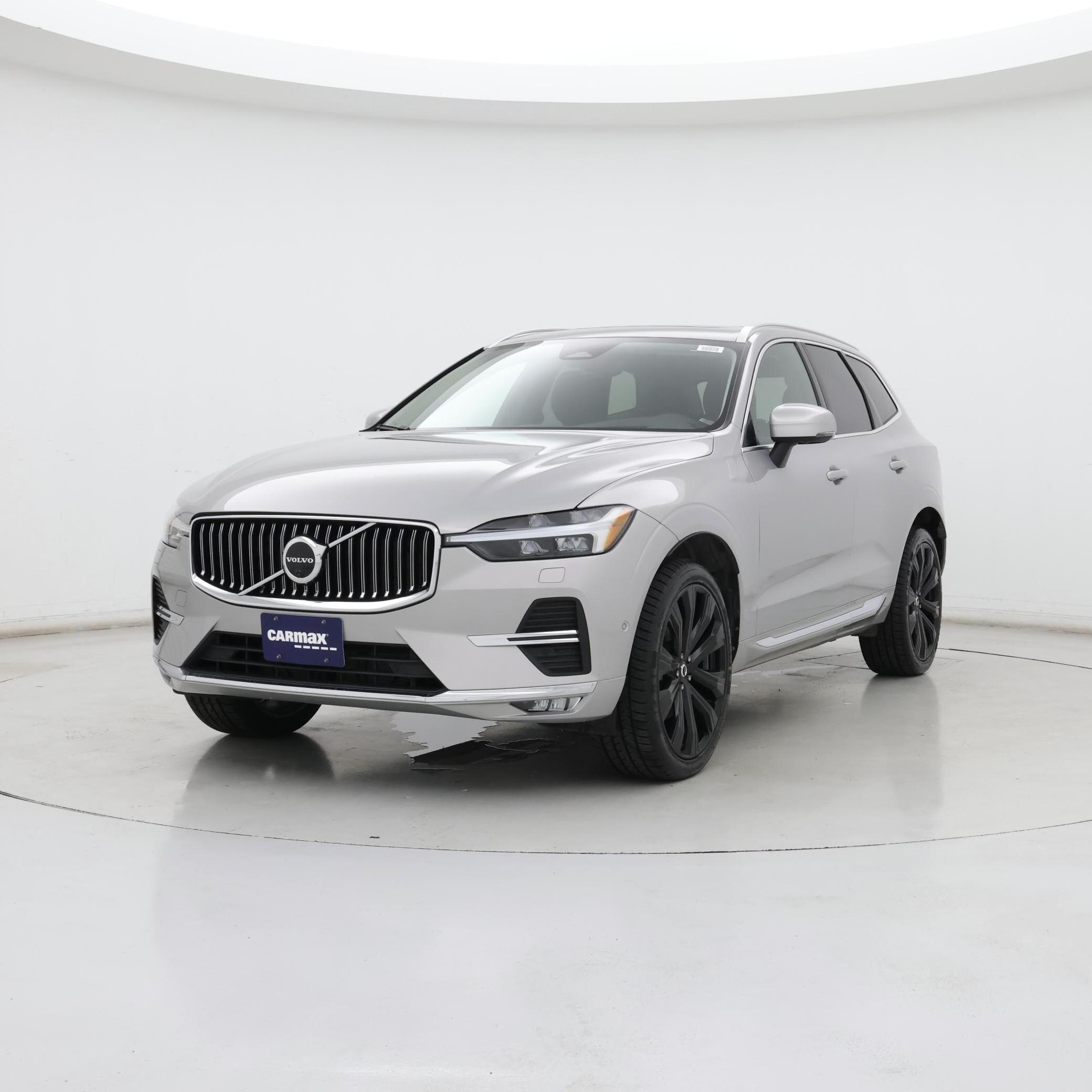 Thumbnail: 2023 Volvo XC60 - 4