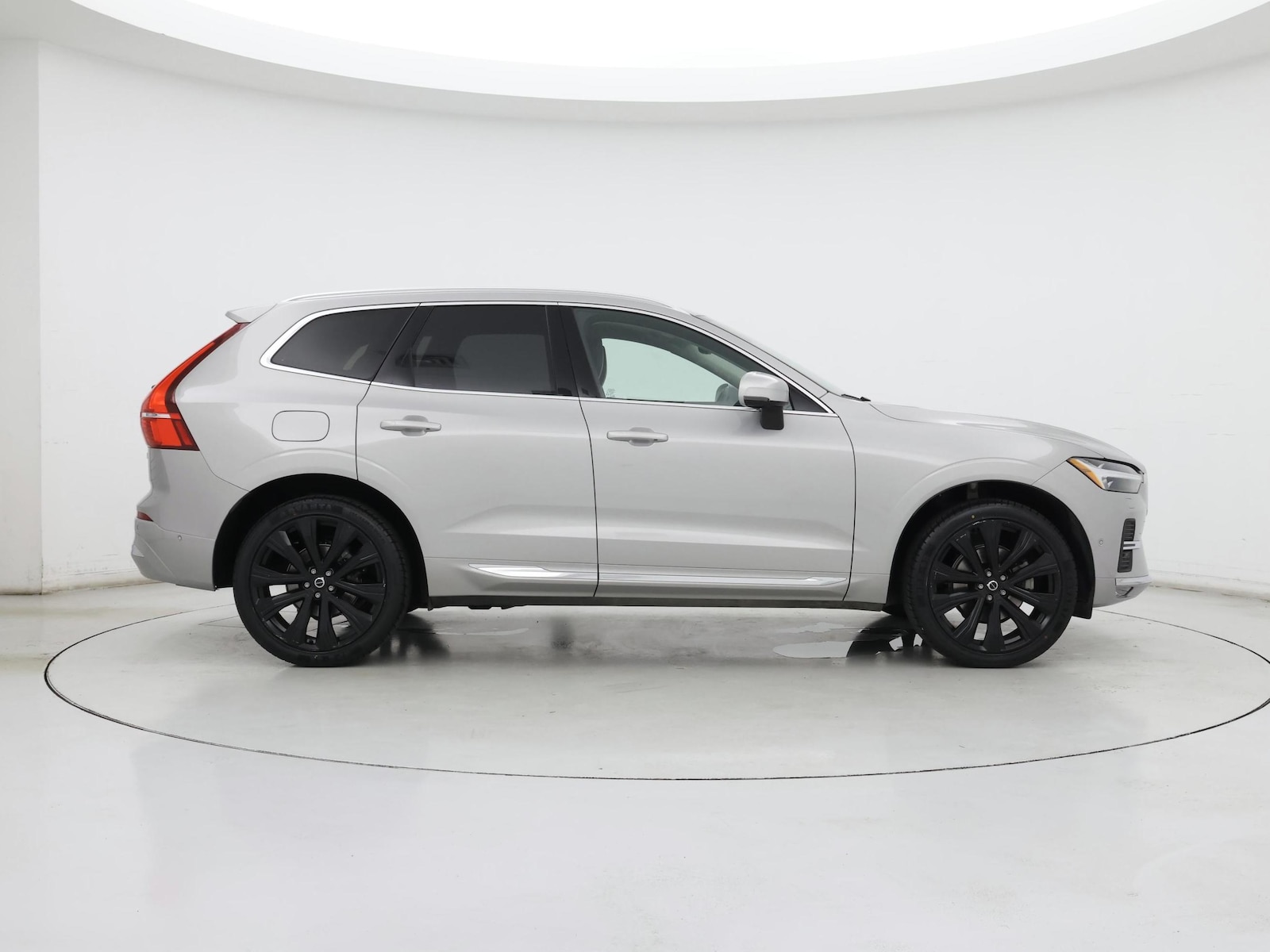 2023 Volvo XC60 Ultimate - Photo 8