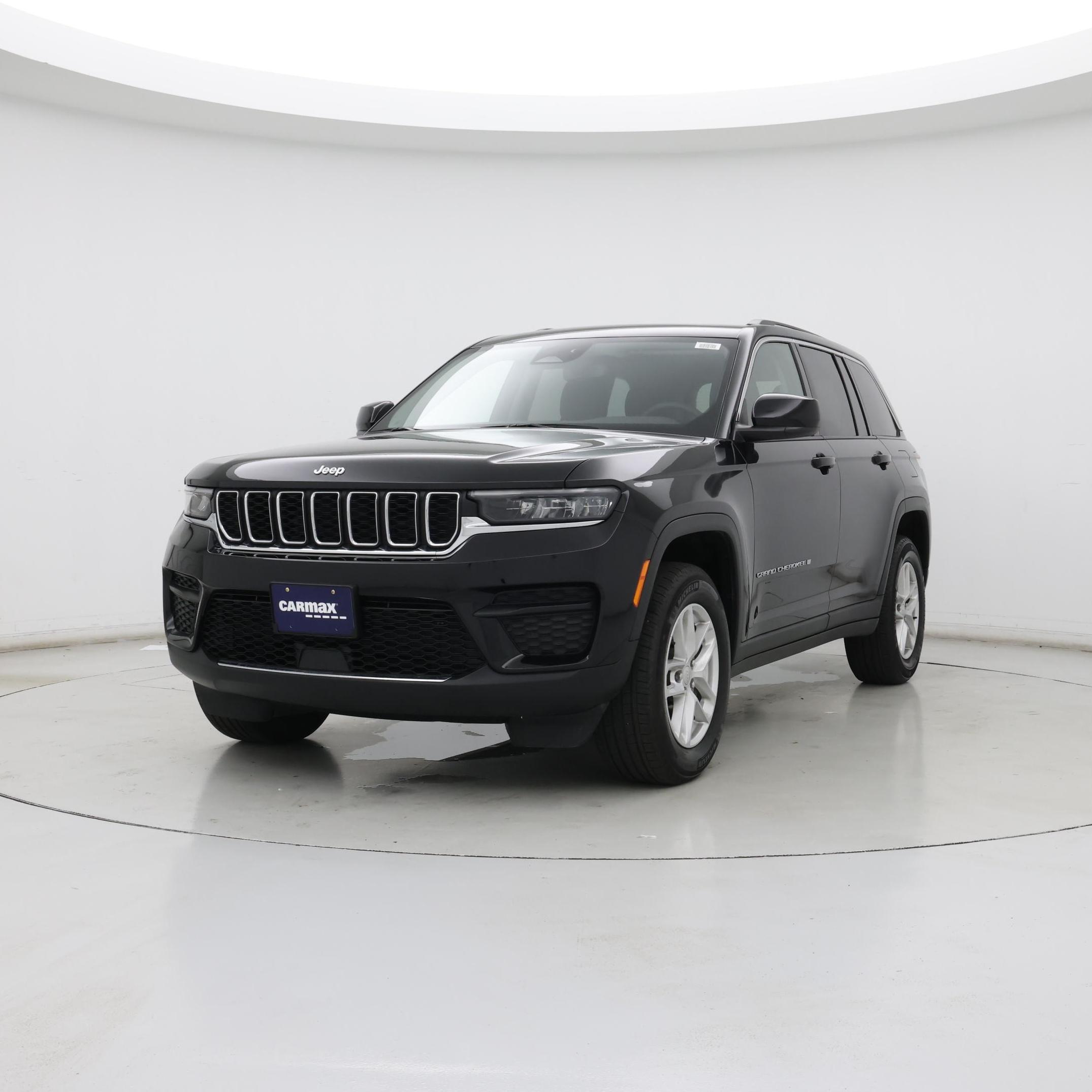 Thumbnail: 2023 Jeep Grand Cherokee - 4