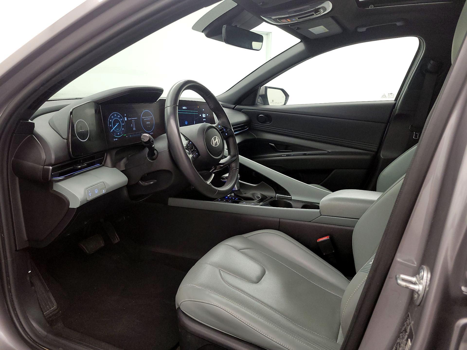 Thumbnail: 2024 Hyundai Elantra - 11