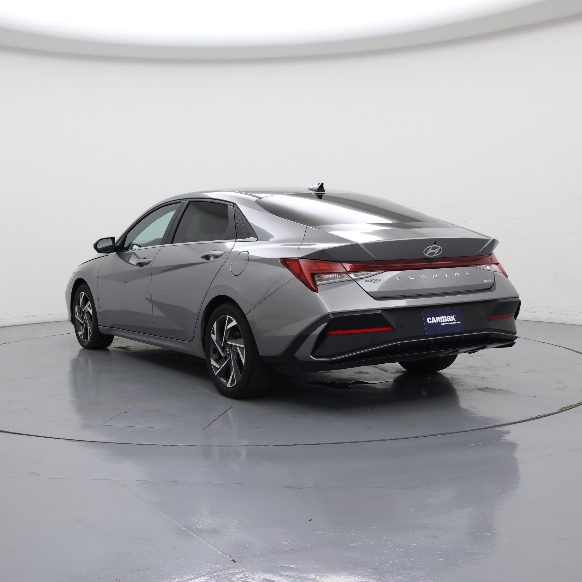 Thumbnail: 2024 Hyundai Elantra - 2