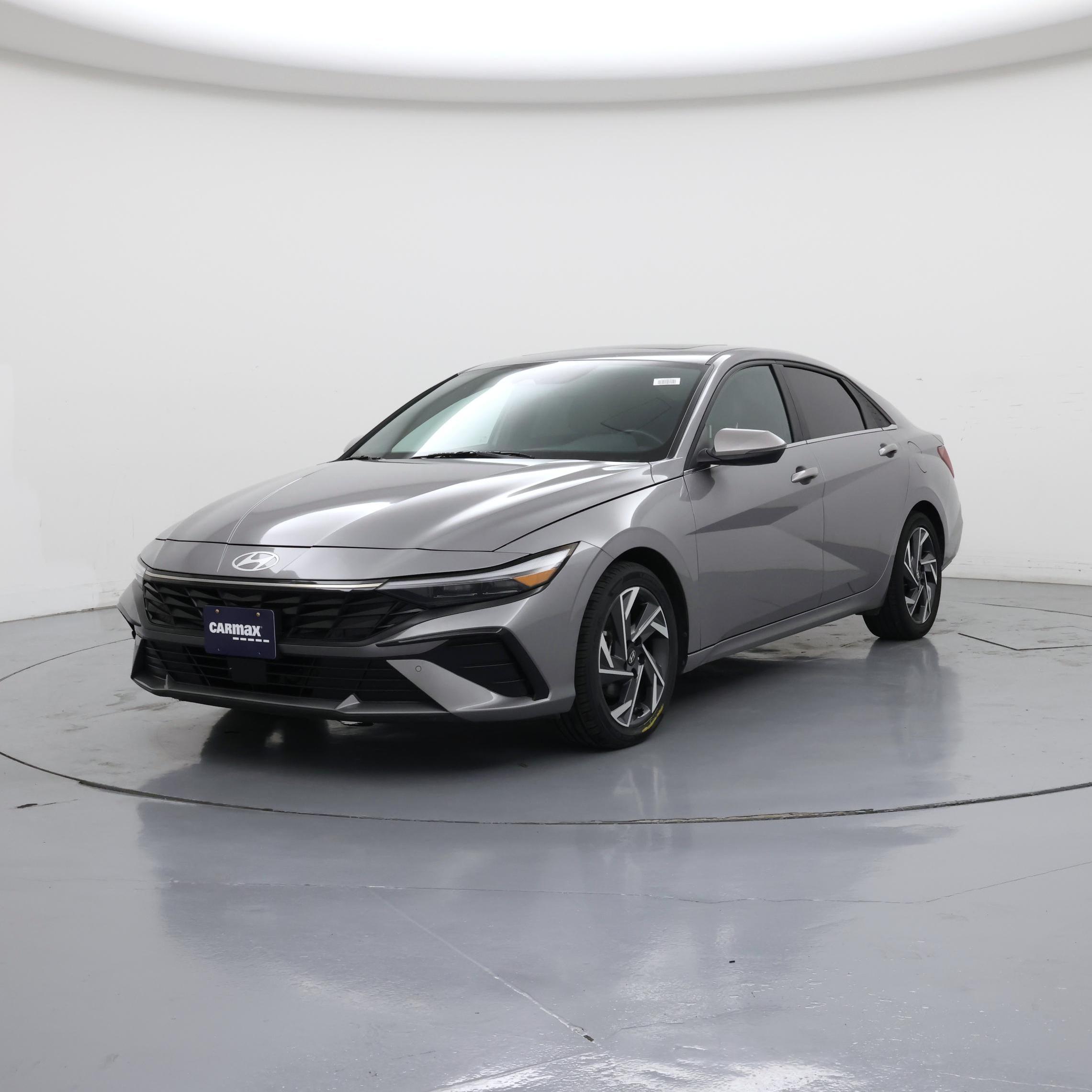 Thumbnail: 2024 Hyundai Elantra - 4